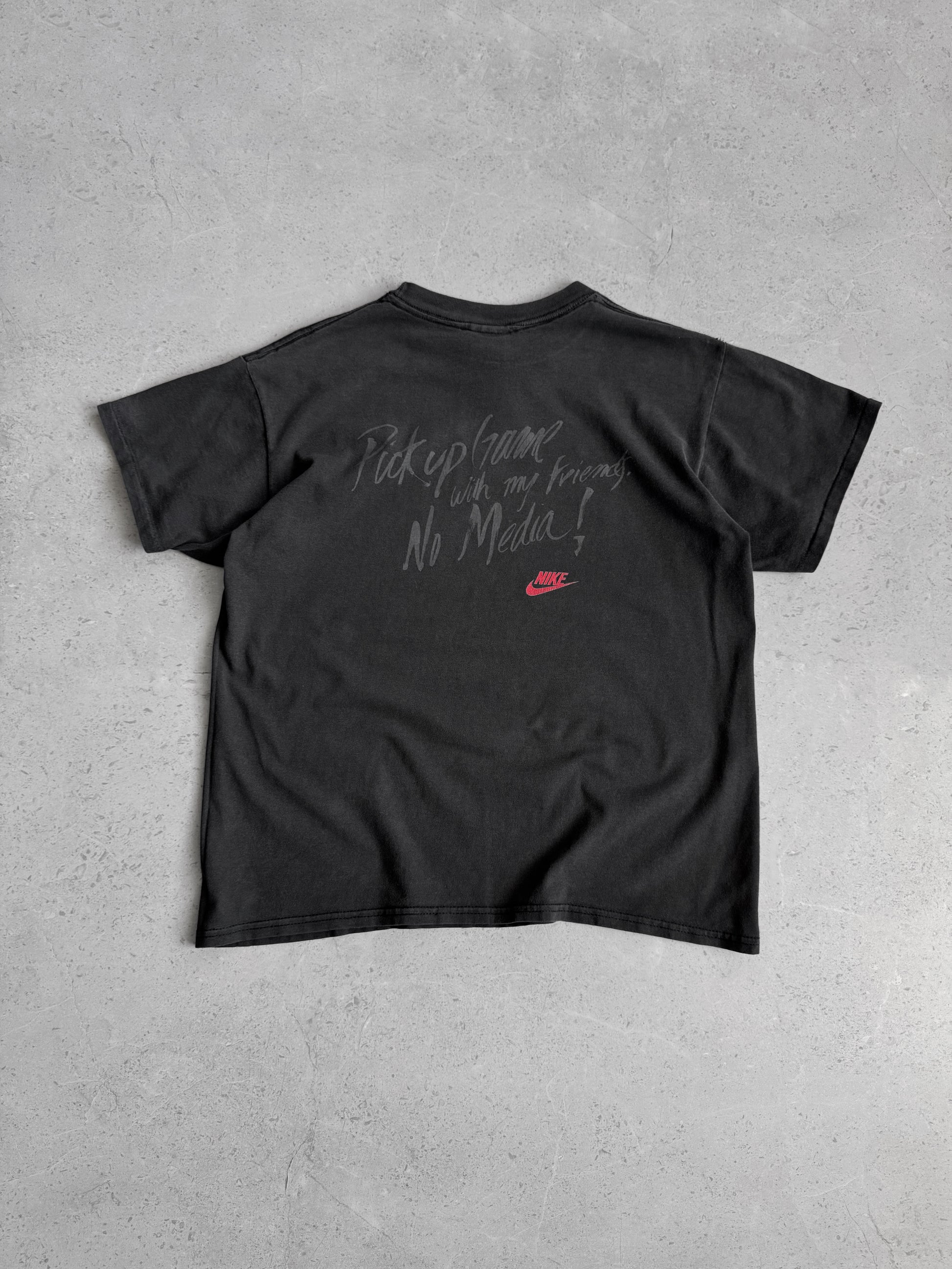 (S-M) 90’S VINTAGE NIKE MICHAEL JORDAN FADED TEE