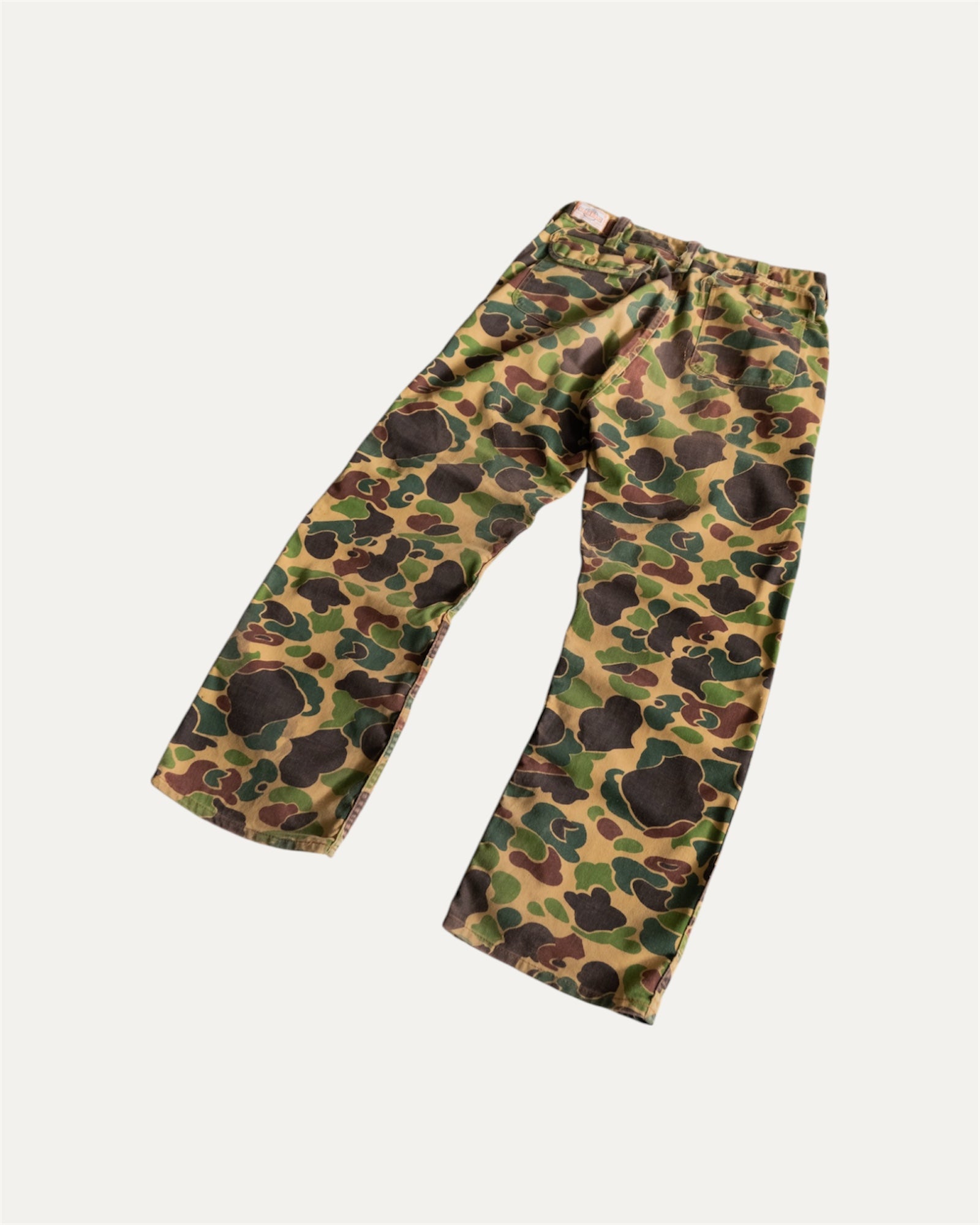 VINTAGE CAMO BAGGY PANTS - 32x32