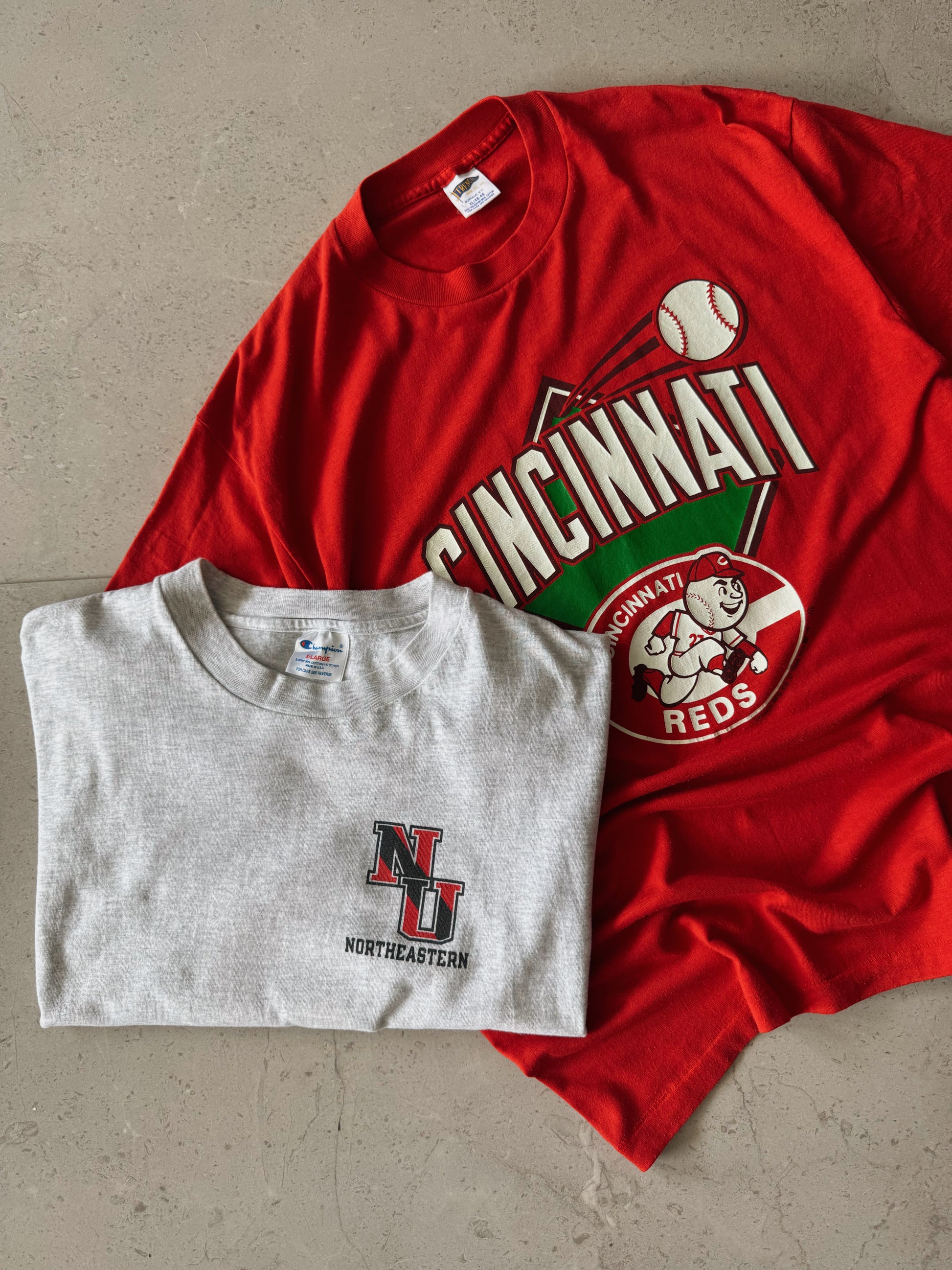 (XL) 90’S CHAMPION NORTHEASTERN TEE