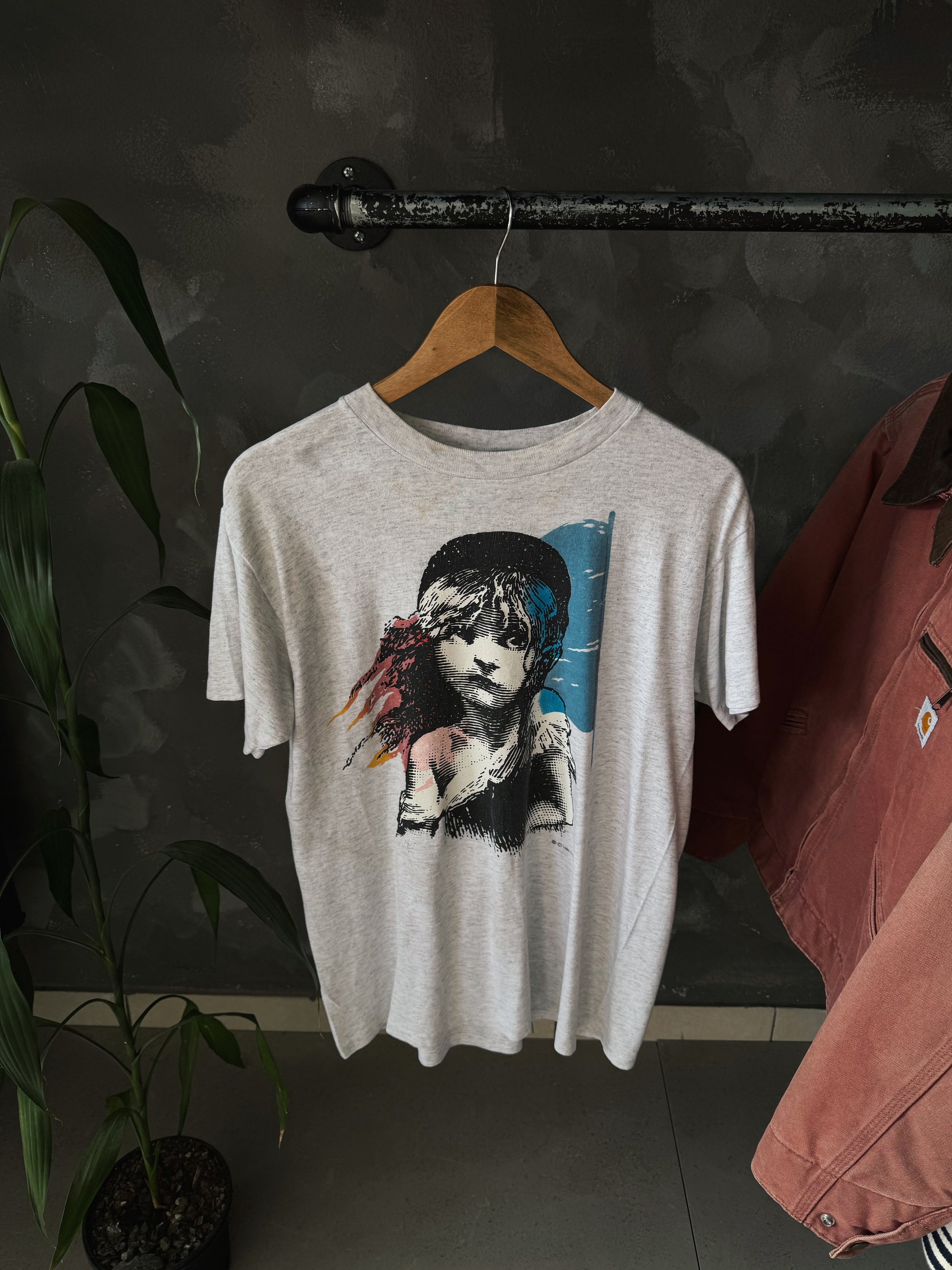 (M) 80’S VINTAGE LES MISERABLES TEE