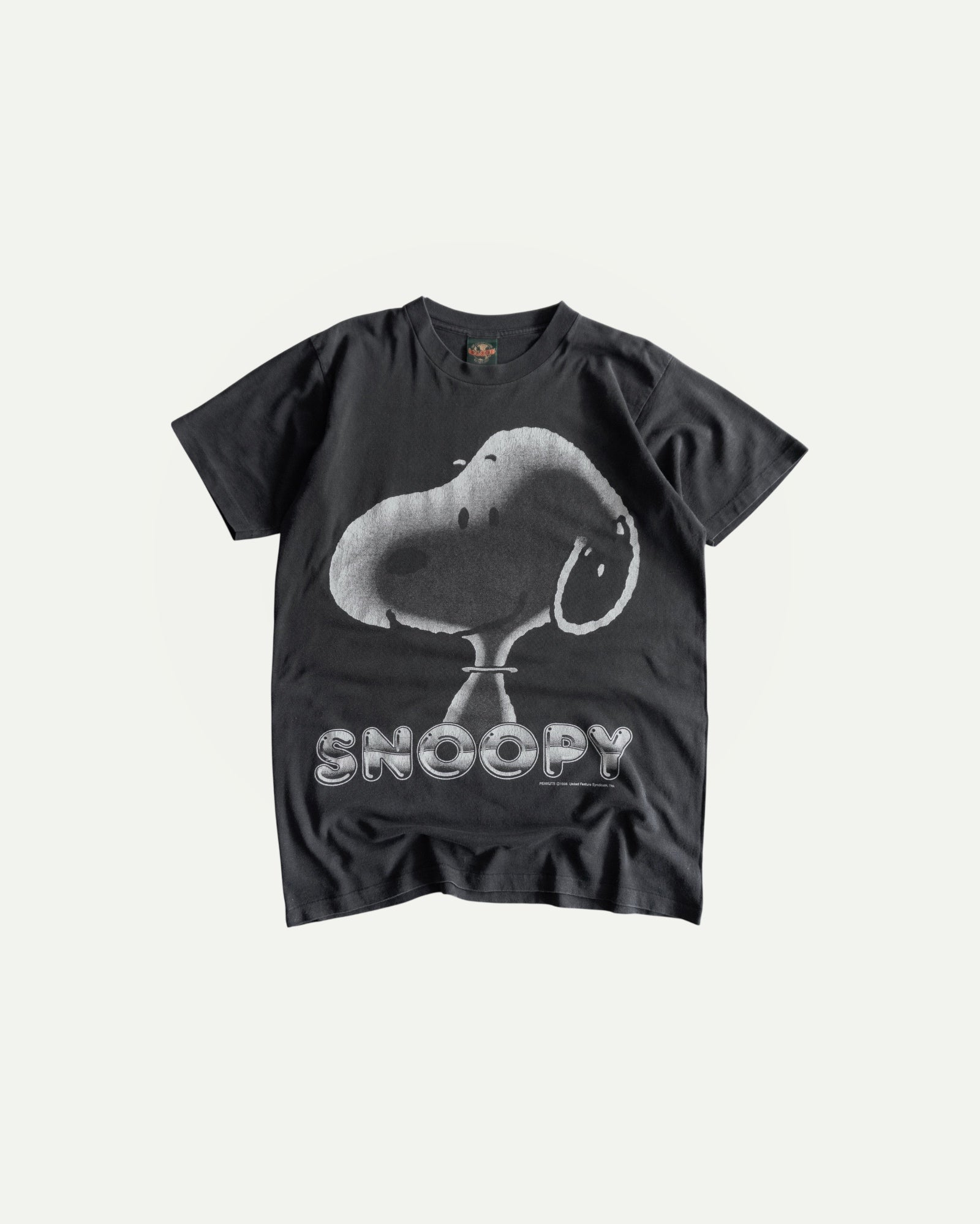 (M/L) 1996 VINTAGE SNOOPY FADED TEE