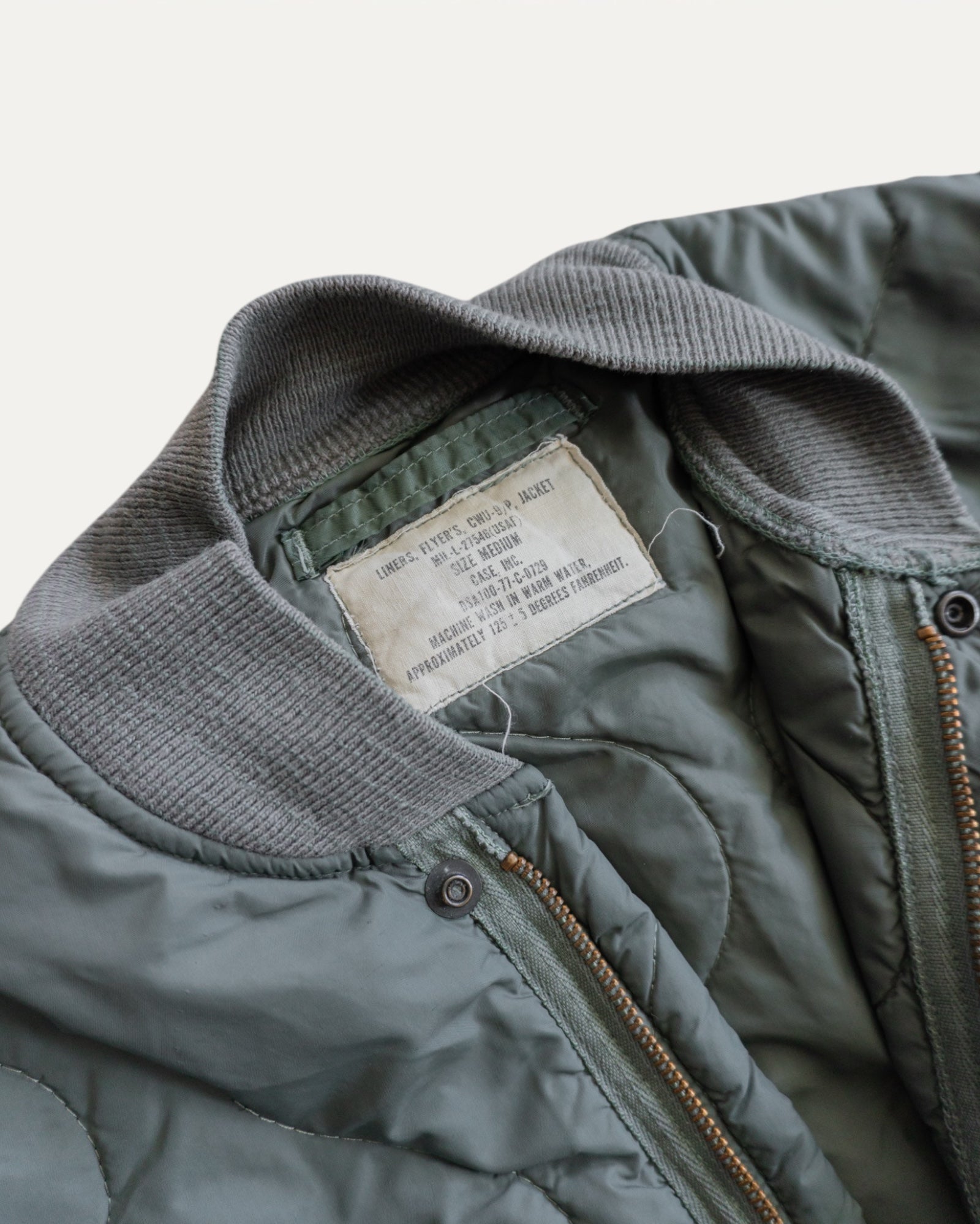 (M) 90’S VINTAGE MILITAR LINER JACKET
