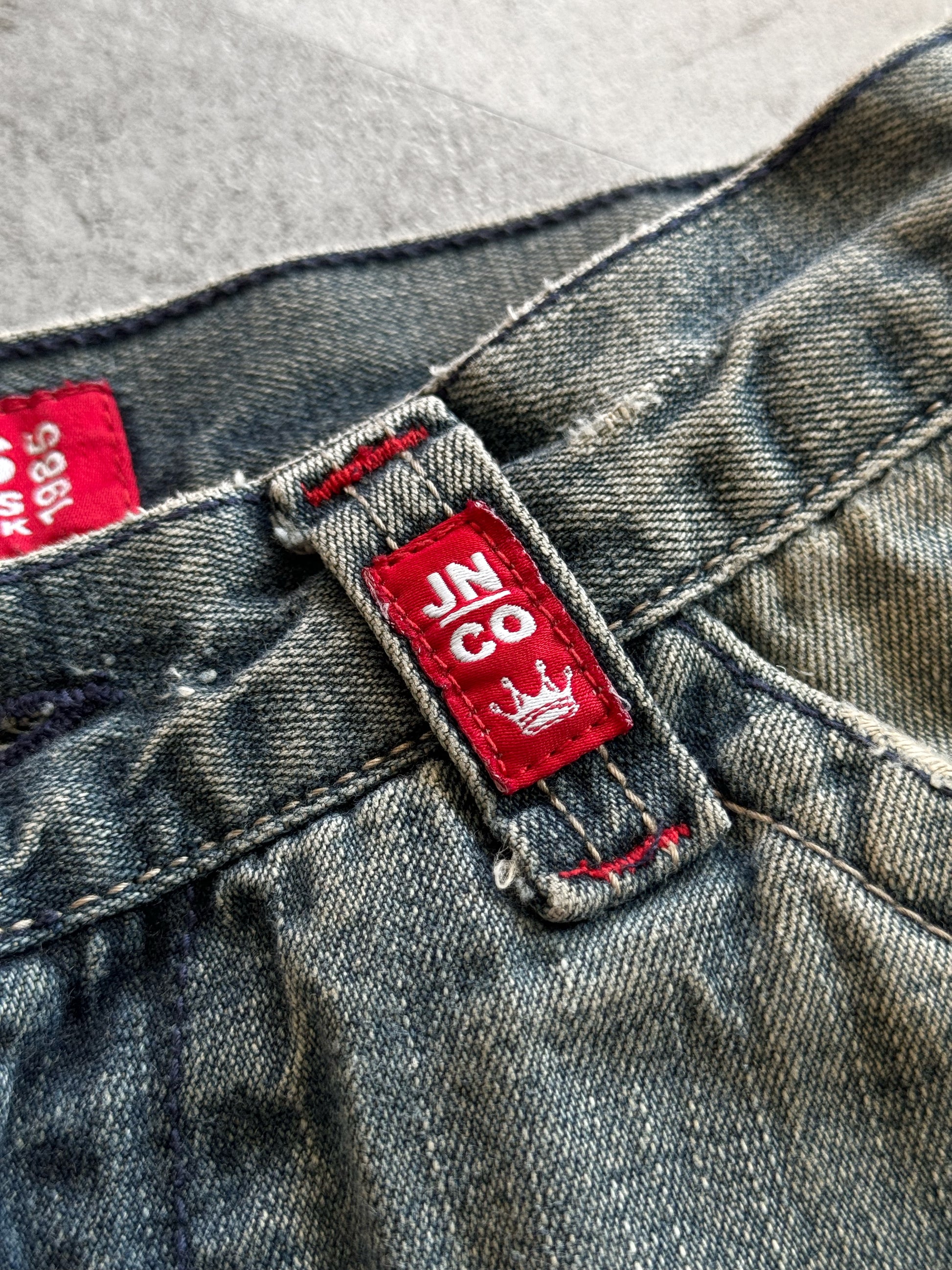 VINTAGE JNCO SHORT