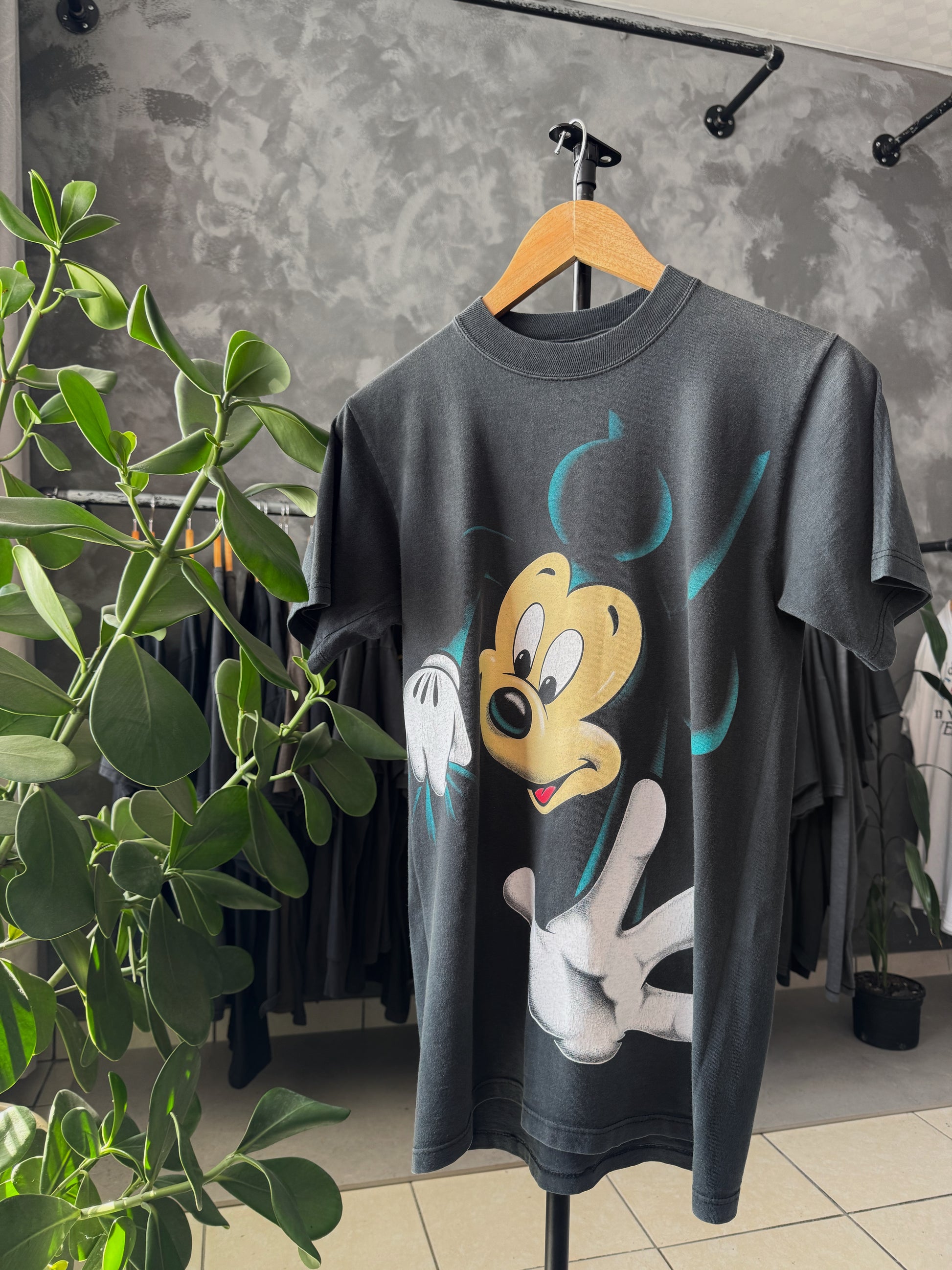 (S-M) 90’S VINTAGE MICKEY MOUSE HEADSTOCK DOUBLE BIG PRINT FADED TEE