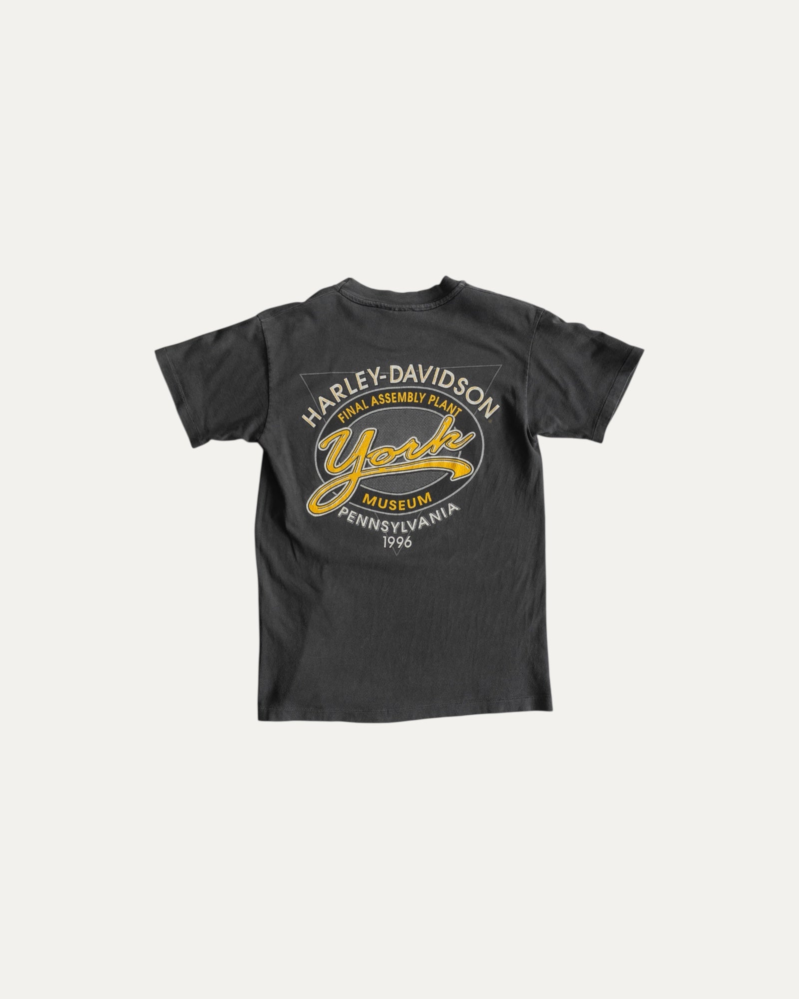 (S) 90’S VINTAGE HARLEY DAVIDSON MUSEUM FADED TEE