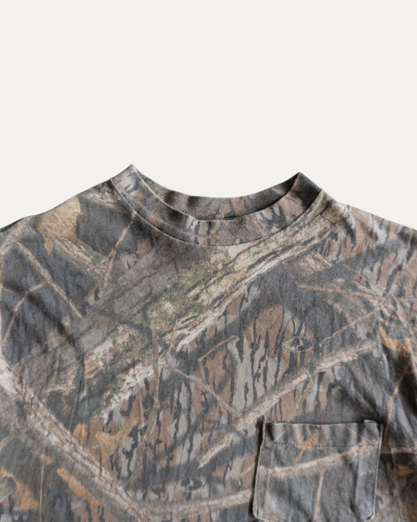 (M) 1990’S VINTAGE REALTREE CAMO TEE