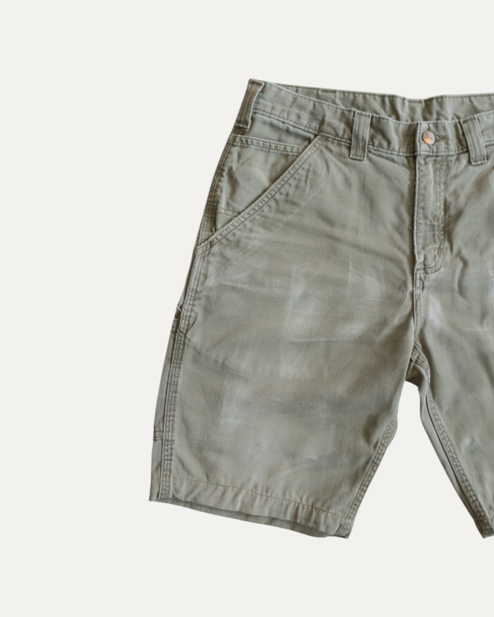VINTAGE CARHARTT OLIVE GREEN AMAZING FADED SHORT - 32