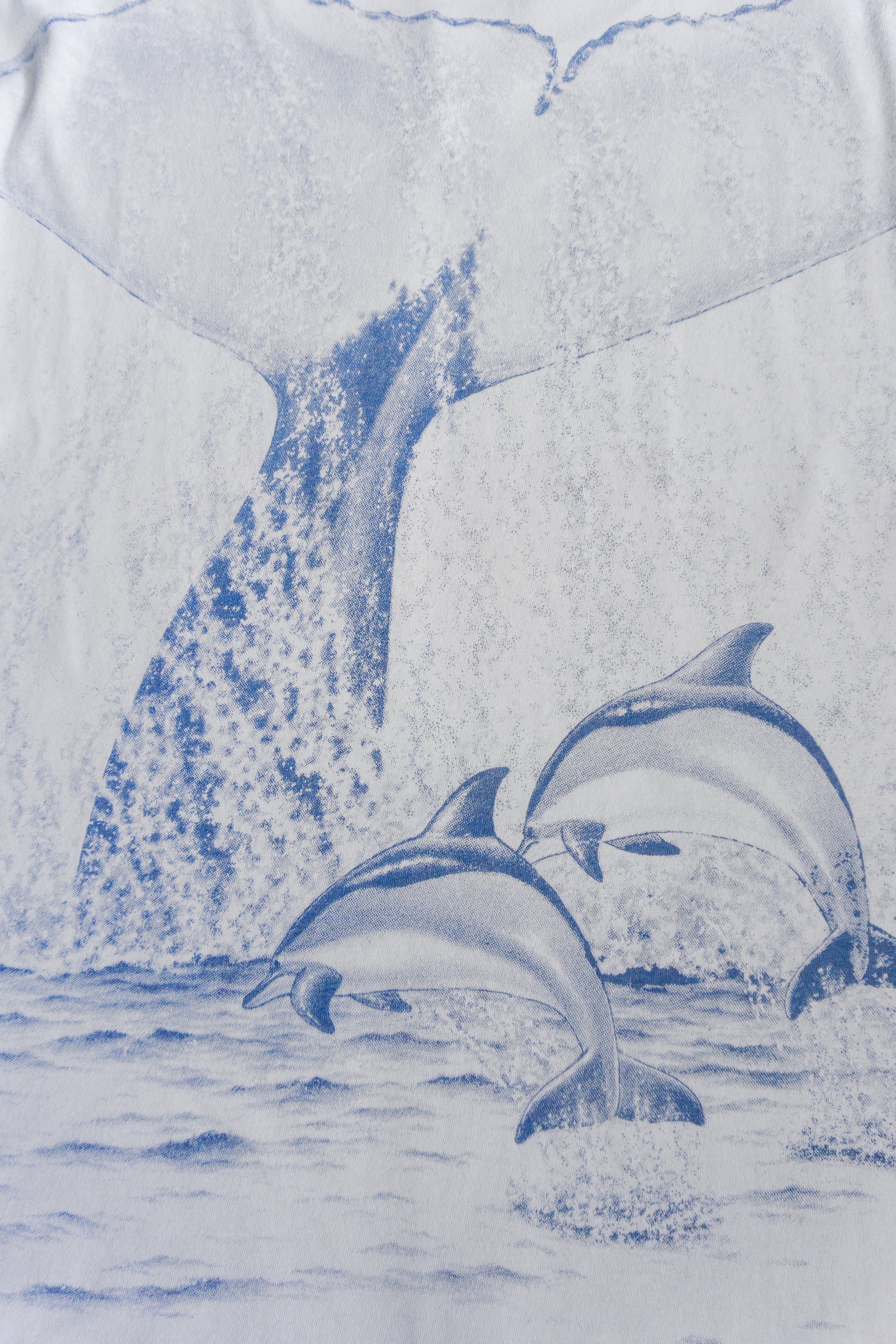 (XL) 90’S VINTAGE DIRTY LAUNDRY WHALE DOLPHINS ALL OVER PRINT TEE