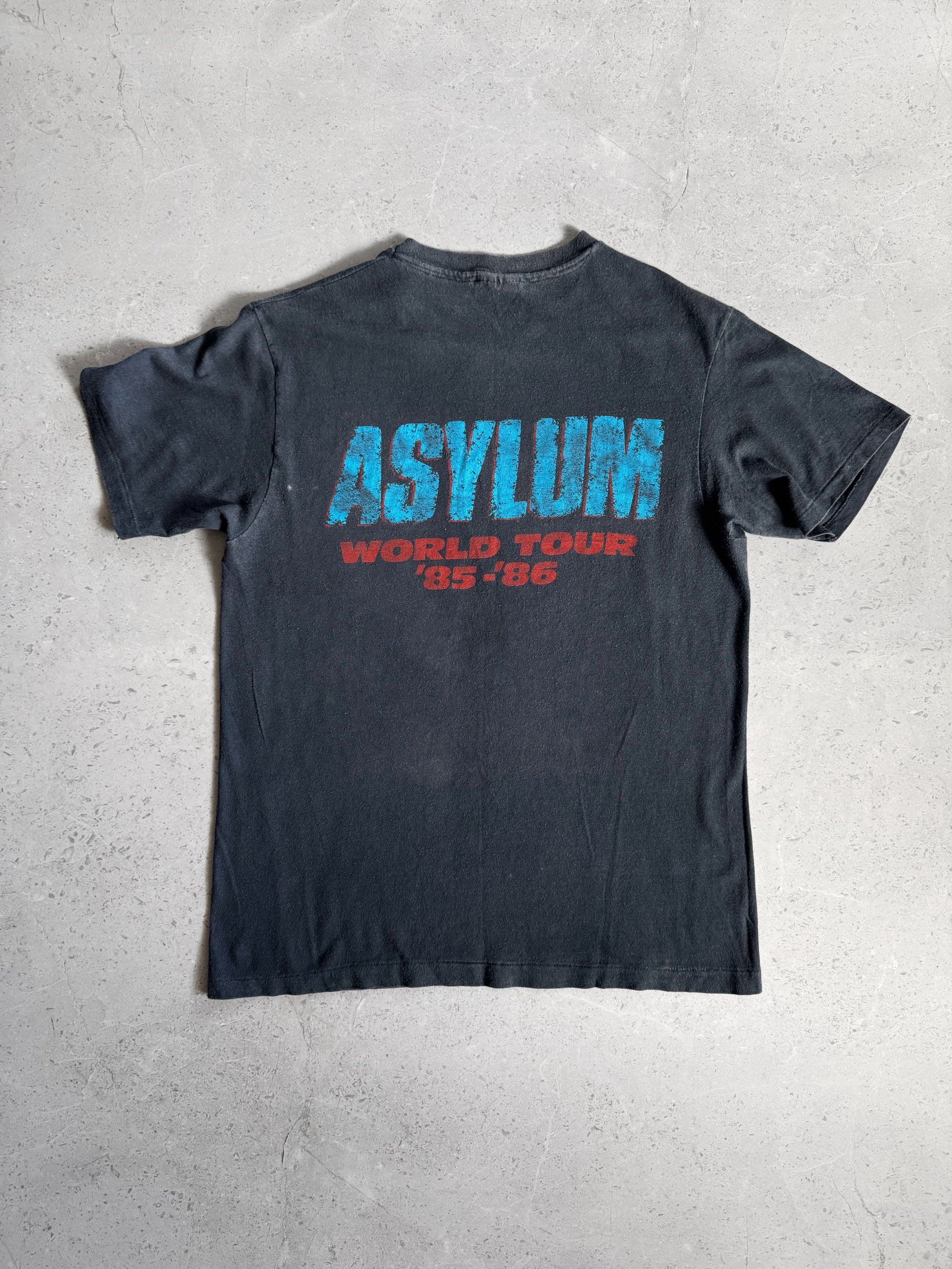 (S-M) 1980’S VINTAGE KISS “ASYLUM” TOUR TEE