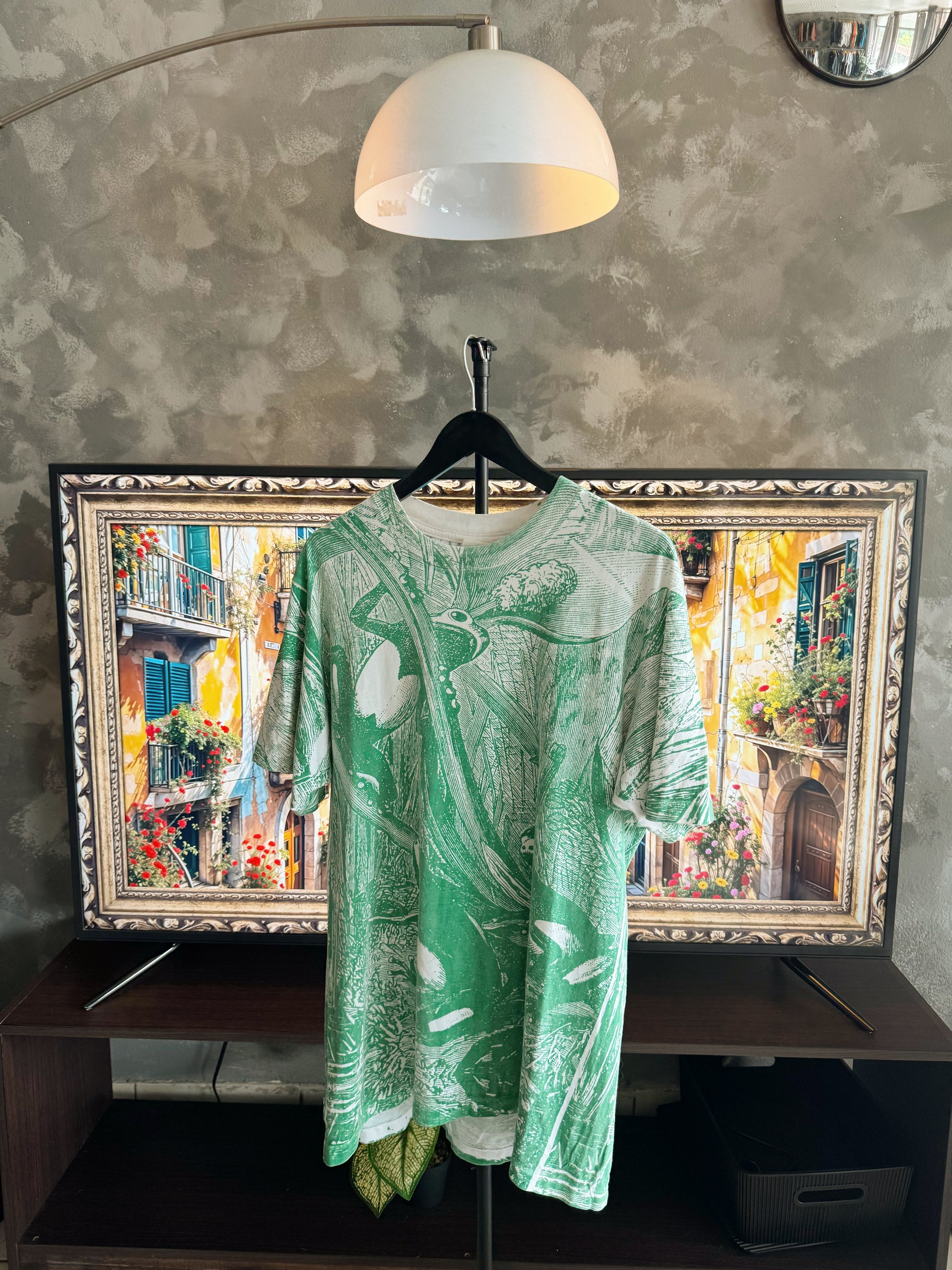 (L) 90’S VINTAGE AMAZING COSTA RICA AOP NATURE ART TEE