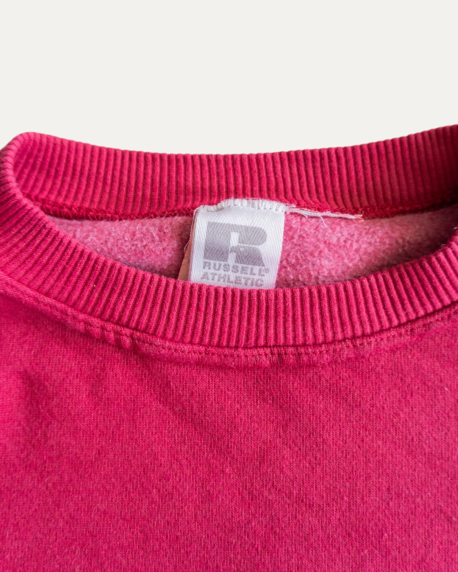 (BOXY M) 90’S VINTAGE RUSSELL PINK BOXY CREWNECK