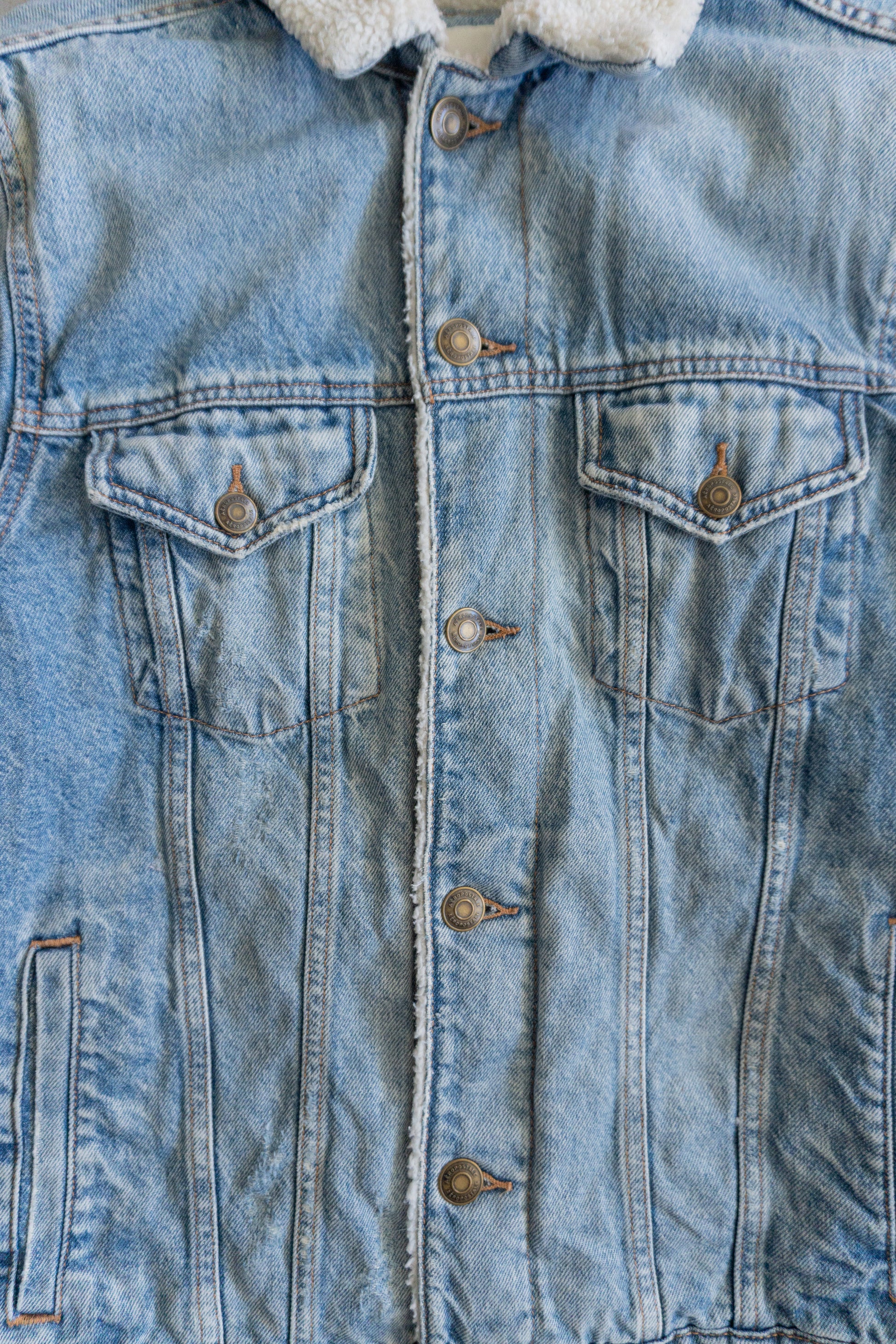 (S/M) AE DENIM SHERPA JACKET