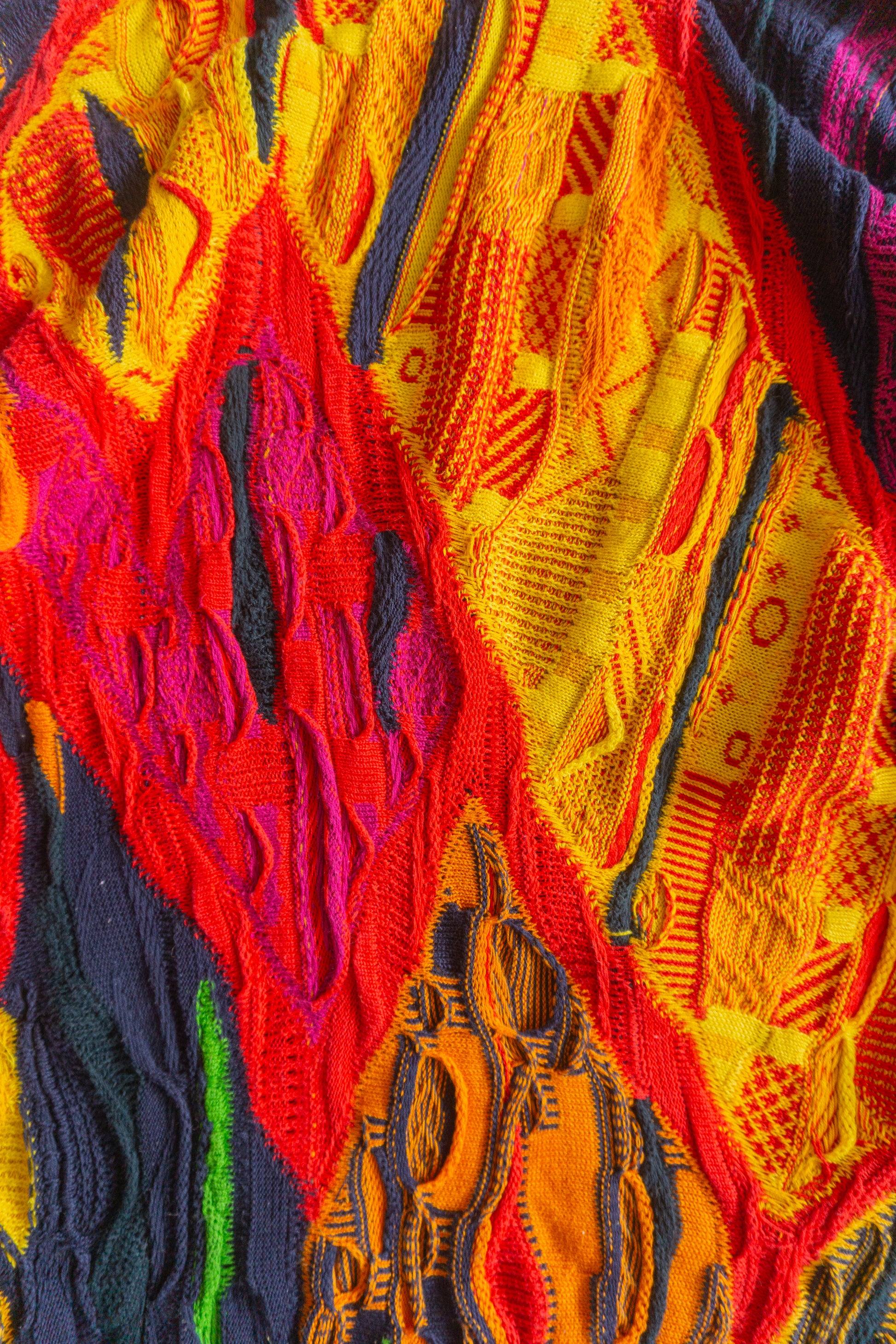 (M) 90’S VINTAGE COOGI 3D RARE SWEATER
