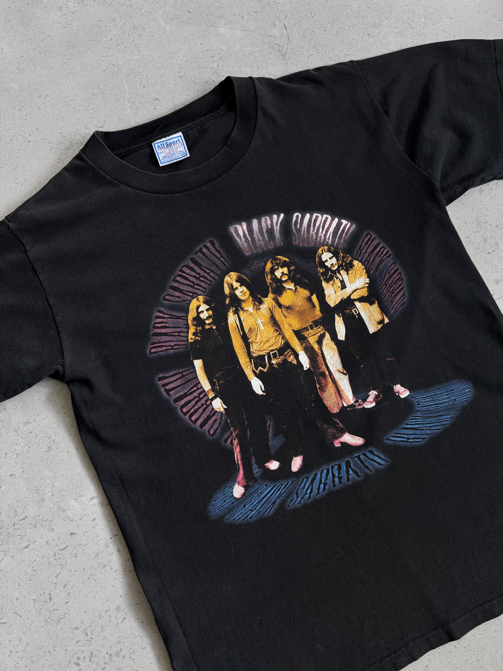 (M) 1990’S VINTAGE BLACK SABBATH REUNIÓN GRAIL TEE