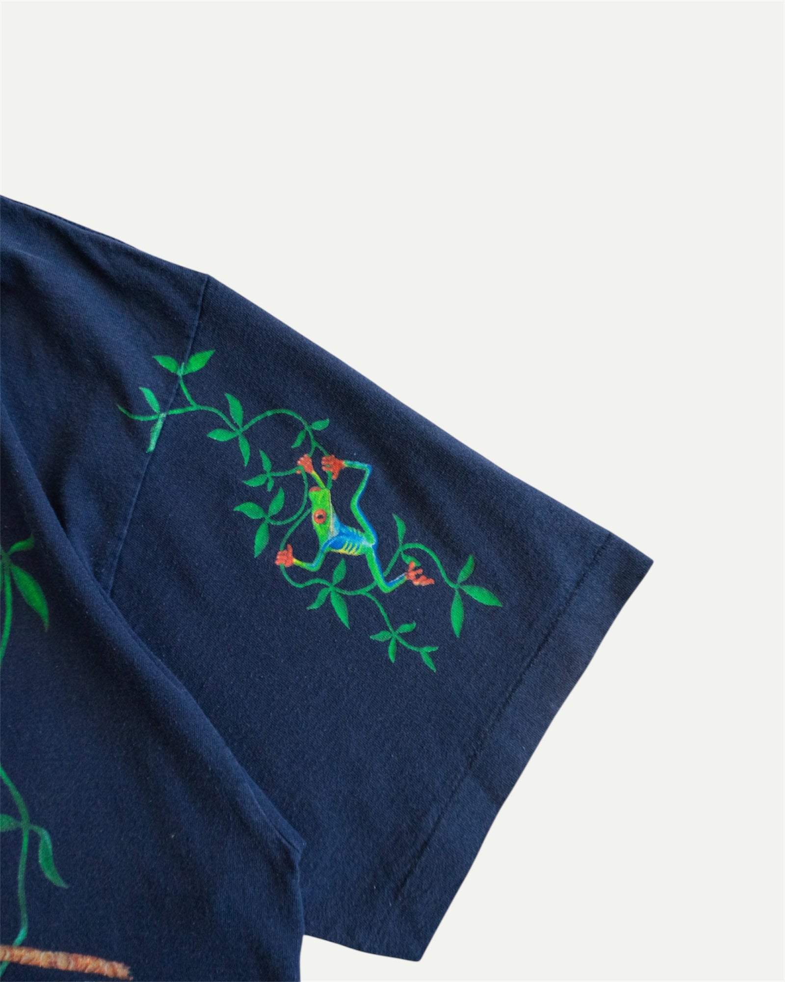 (XL) 90’S VINTAGE NATURAL WONDERS FROGS ART TEE
