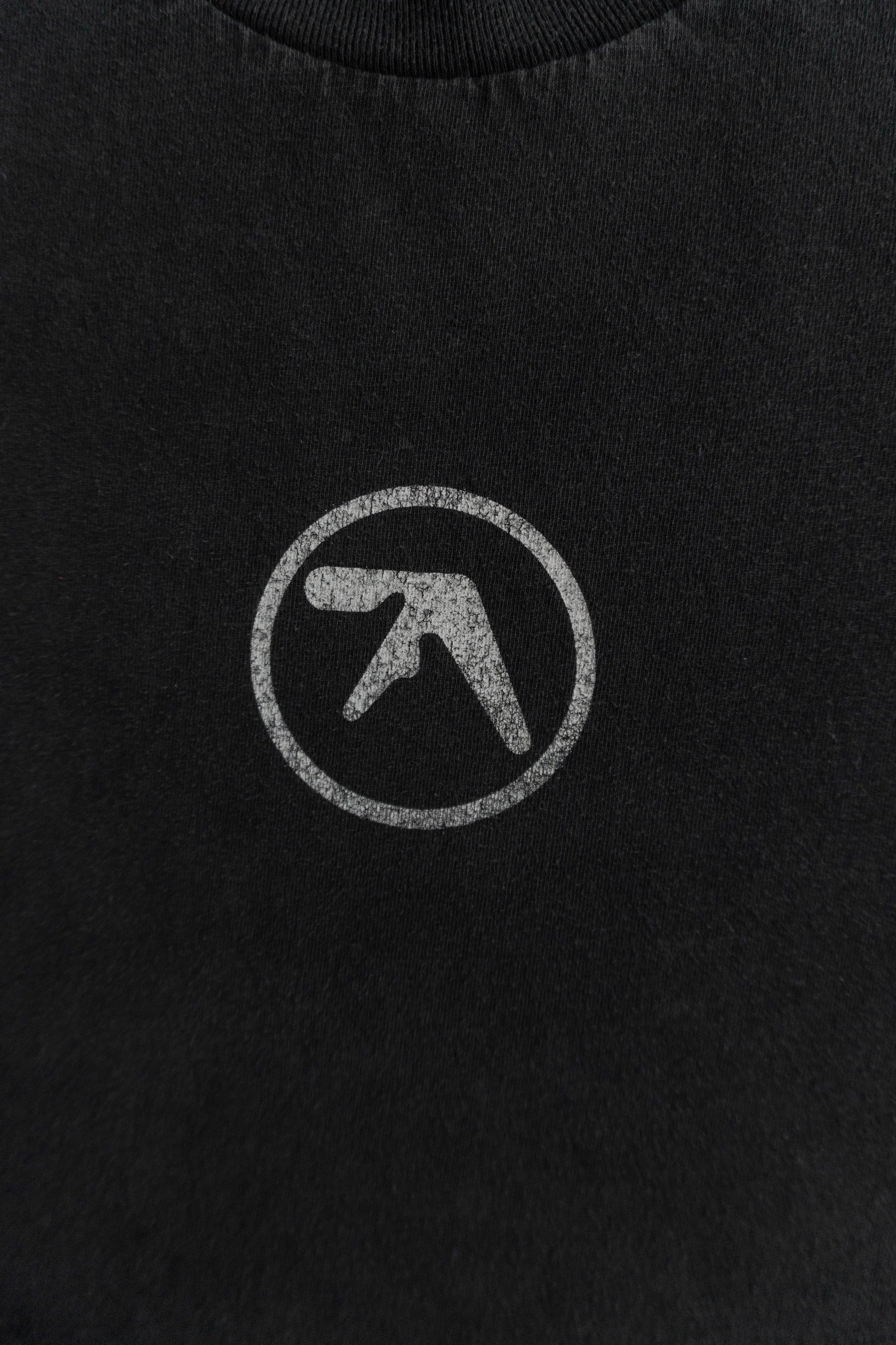 (M) APHEX TWIN FADED BAND TEE