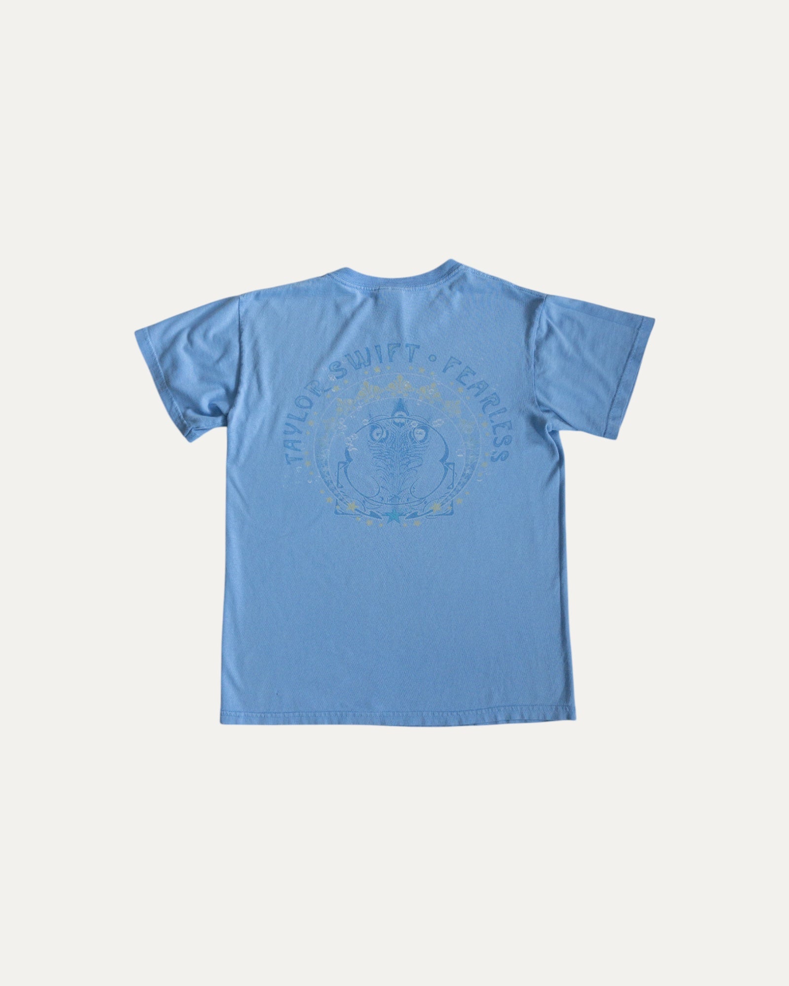 (S-M) VINTAGE TAYLOR SWIFT FEARLESS WORLD TOUR TEE