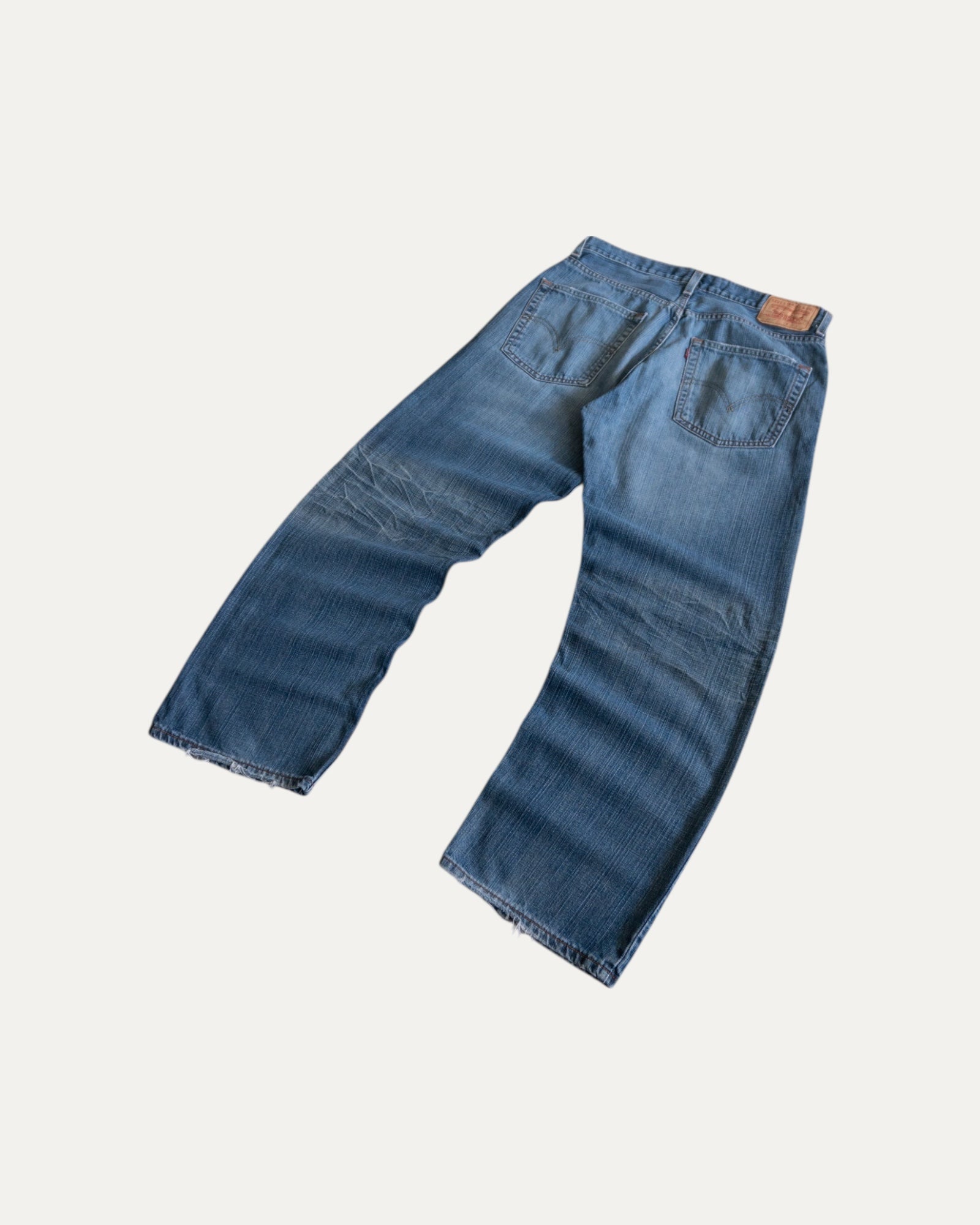 VINTAGE LEVI’S 569 DENIM COWBOY BAGGY PANTS - 32x30