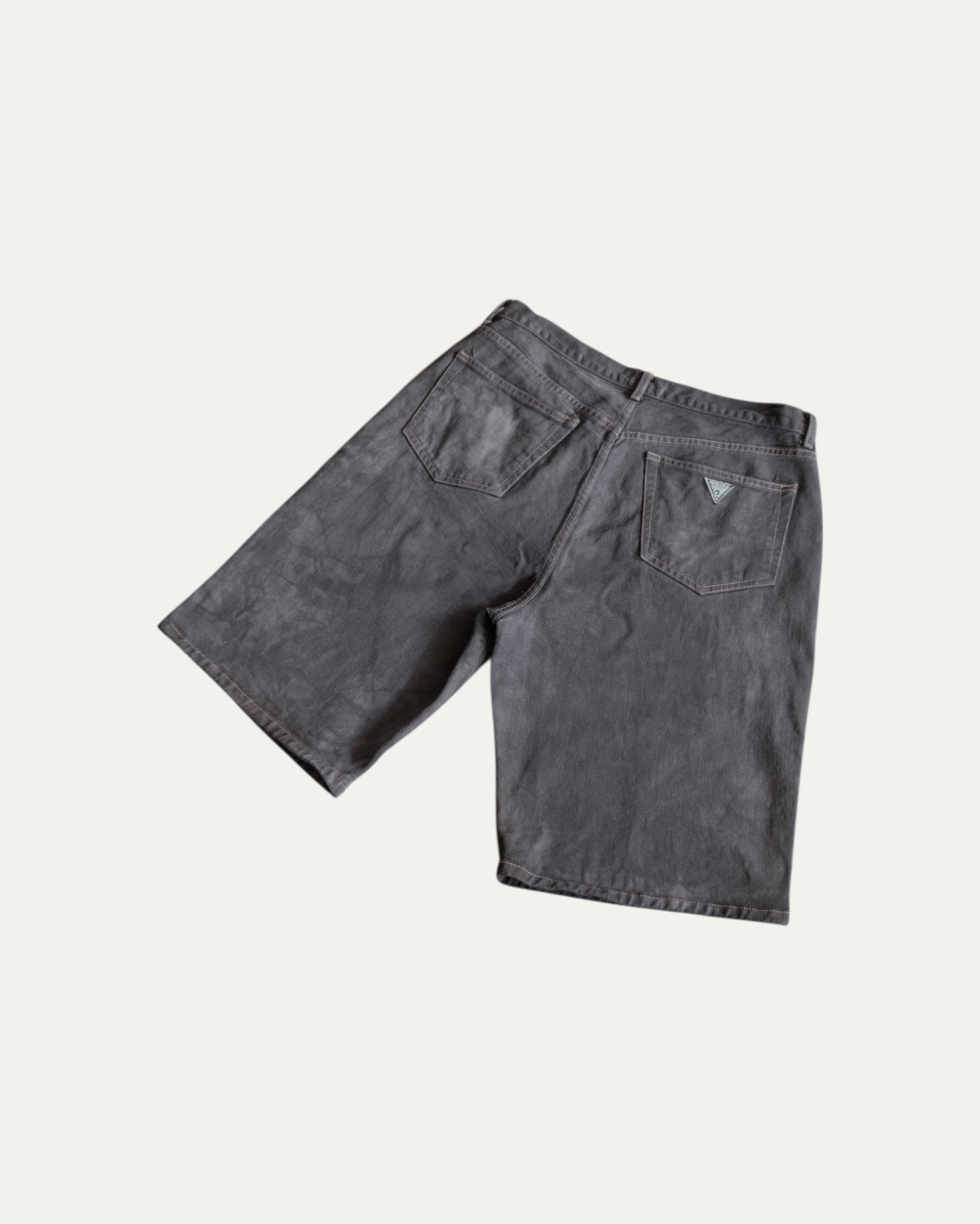 VINTAGE GUESS WASHED SHORT - 34
