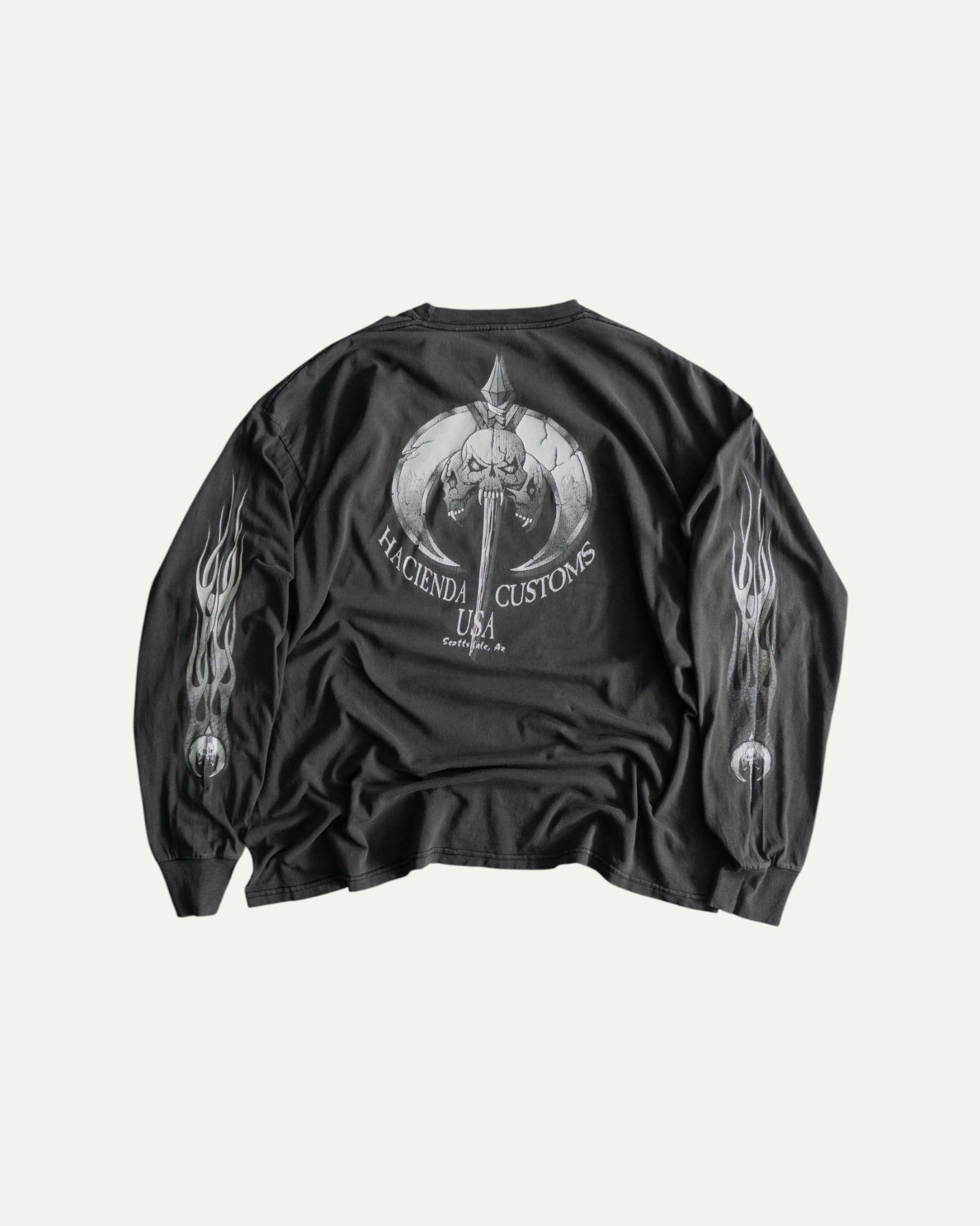 (XL) VINTAGE SKULL FLAMES FADED LONG SLEEVE
