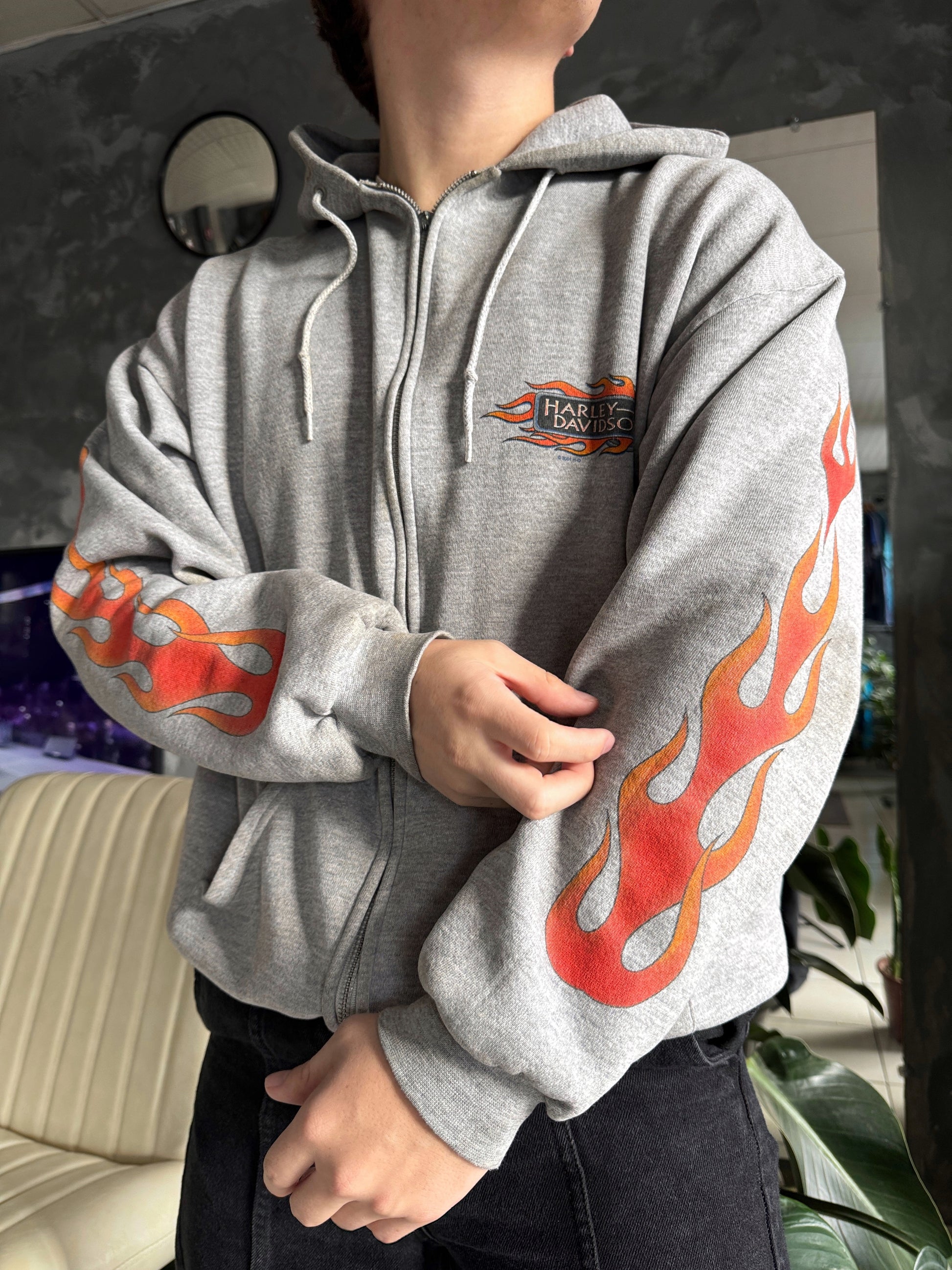 (M) 00’S VINTAGE HARLEY DAVIDSON FLAMES HOODIE