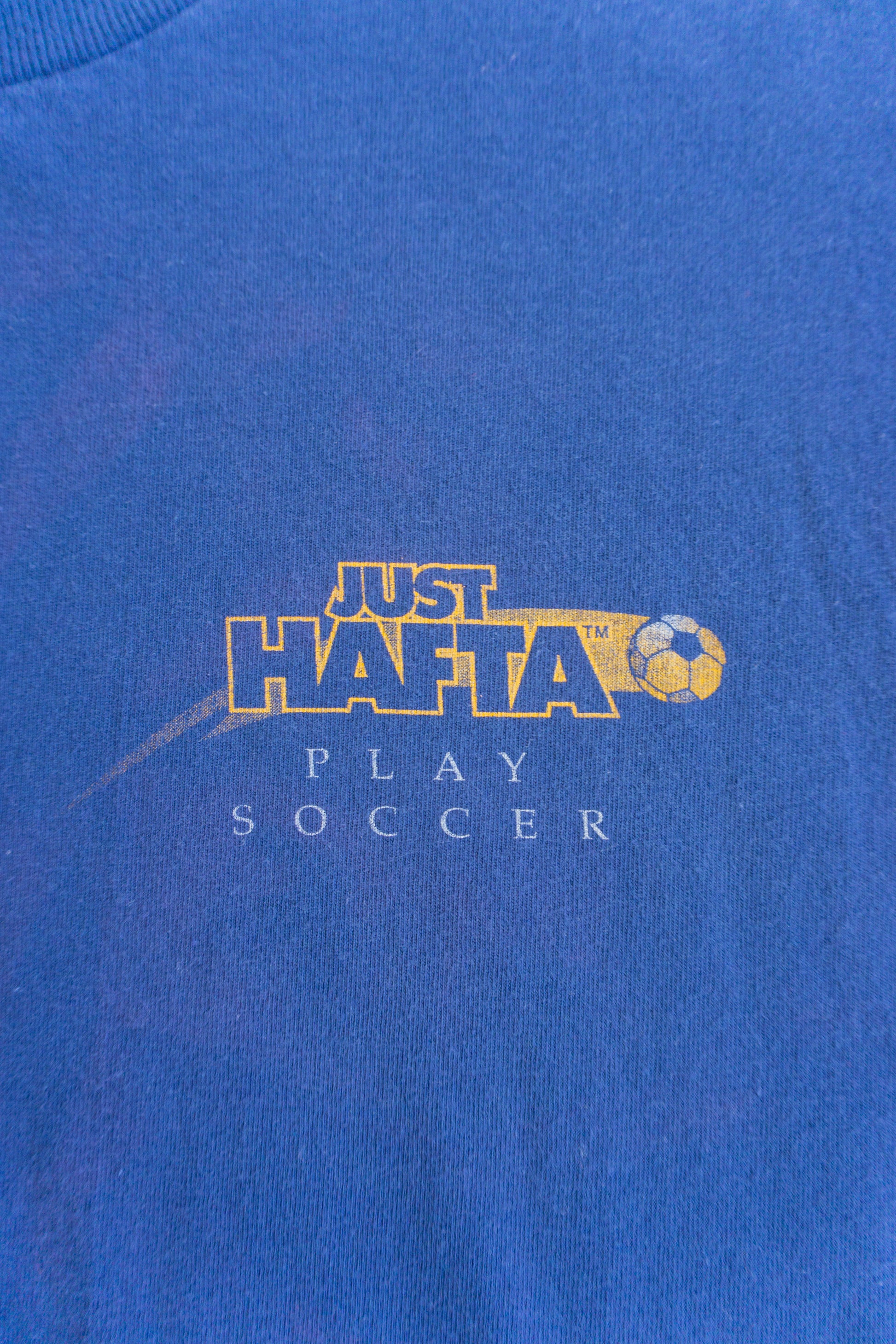 (L) 90’S VINTAGE FUNNY SOCCER FIFA TEE