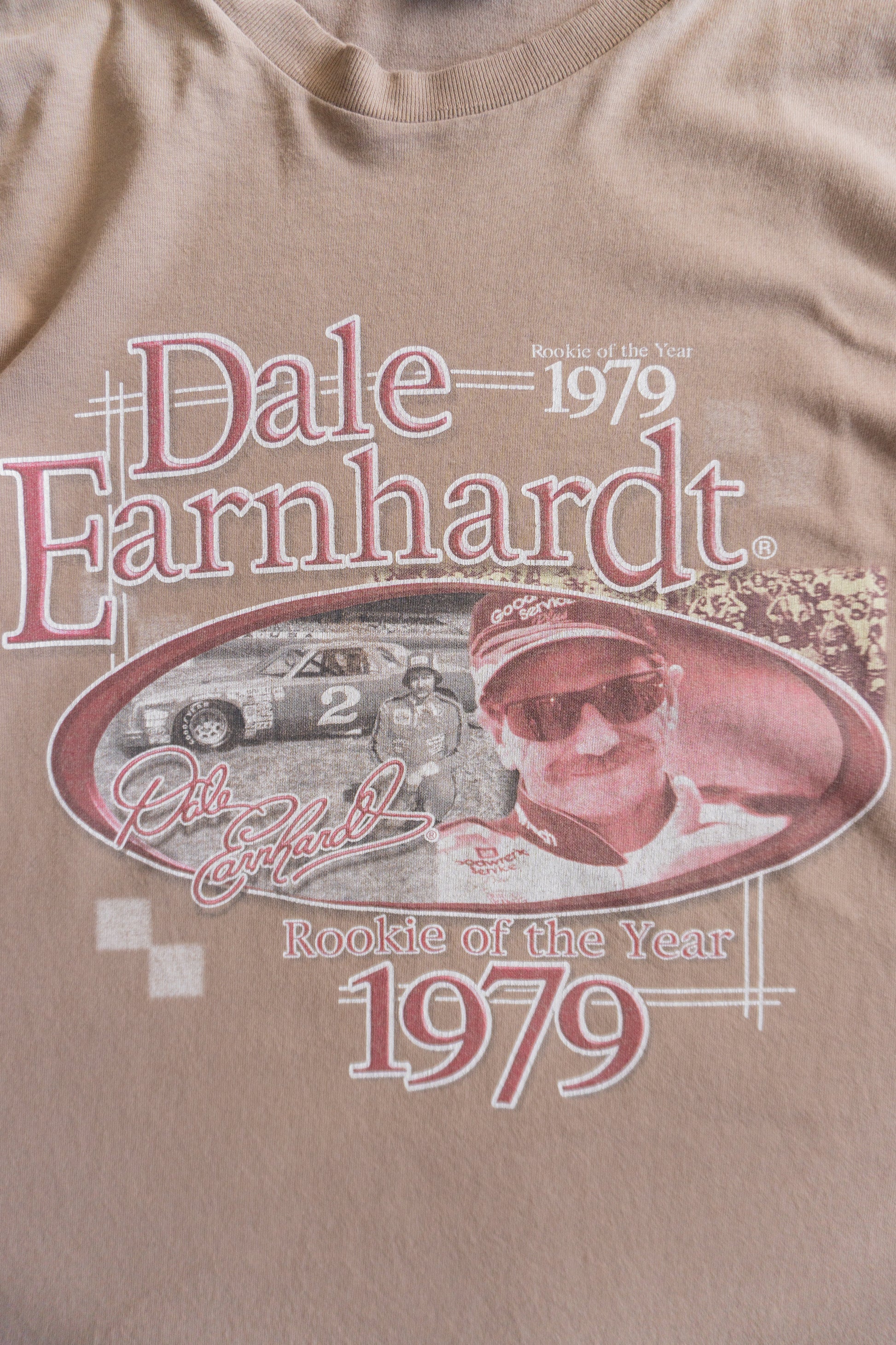 (L) VINTAGE NASCAR DALE EARNHARDT RACING TEE