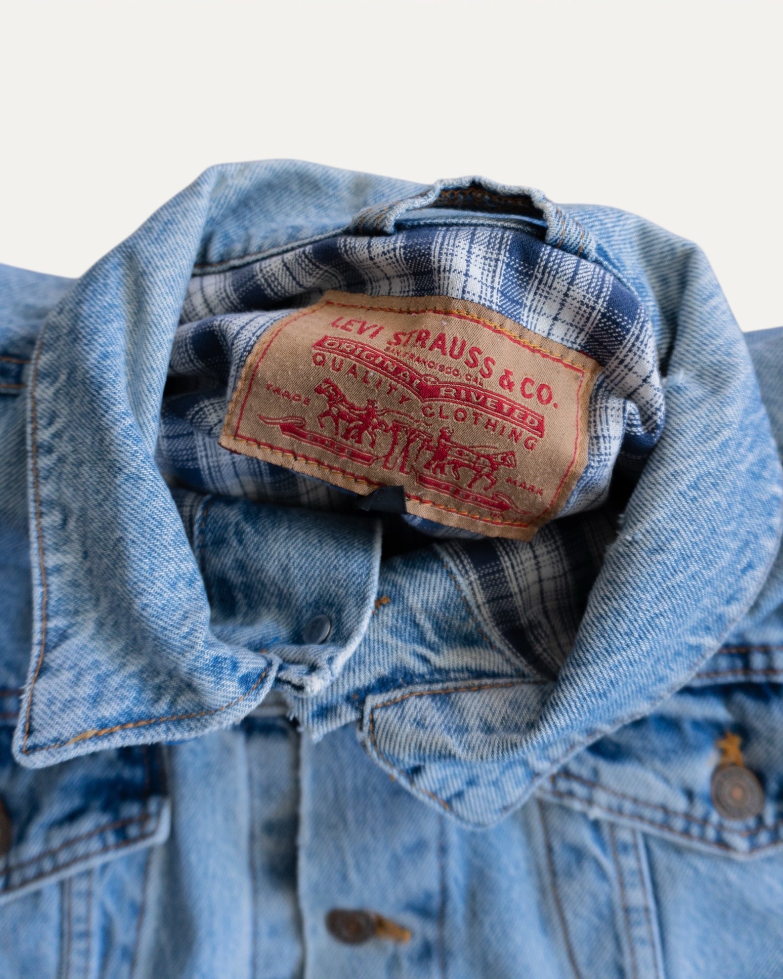 (XL) VINTAGE LEVIS AMAZING DENIM JACKET