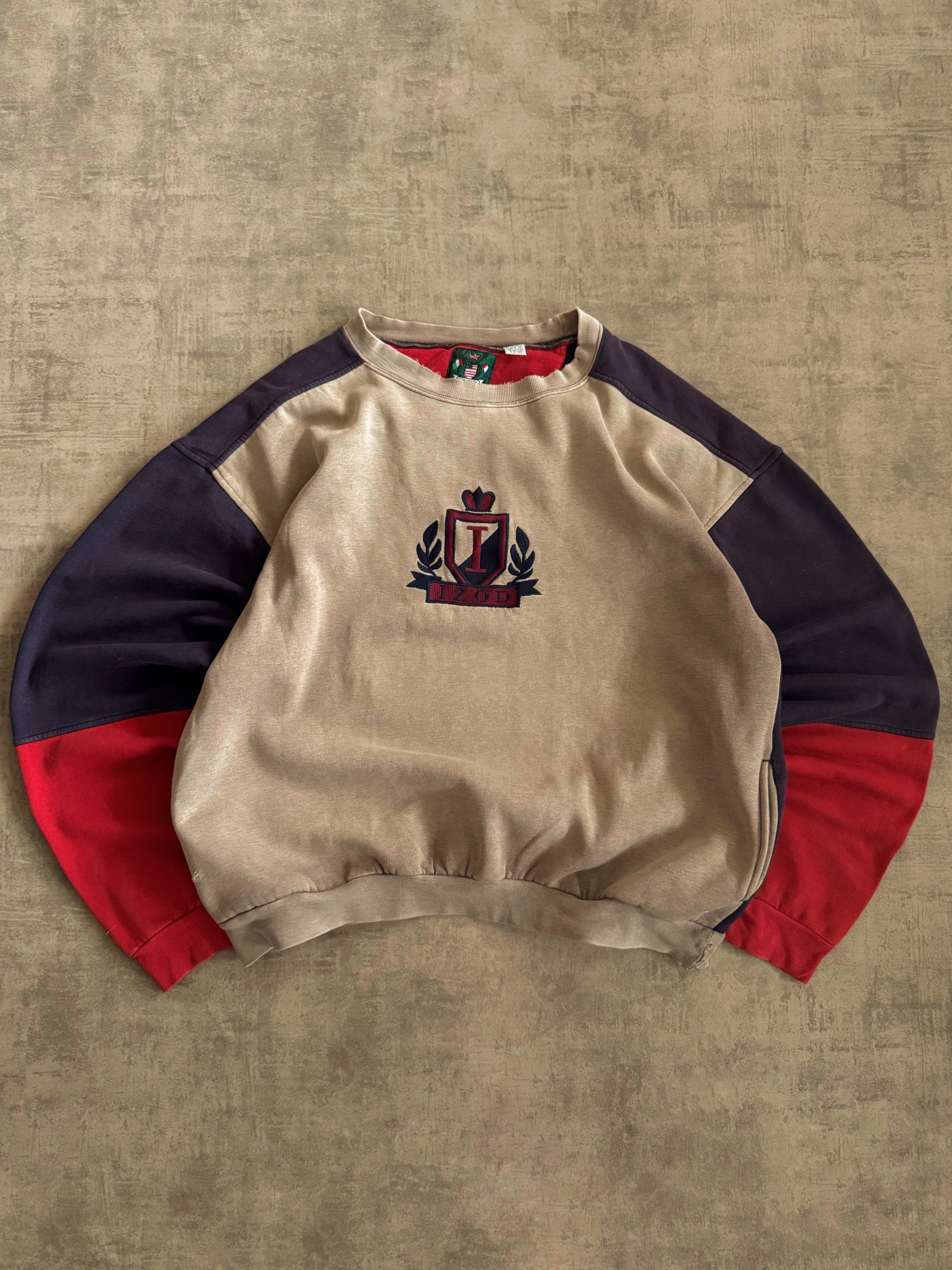 (BOXY XL) 90’S VINTAGE IZOD CREWNECK
