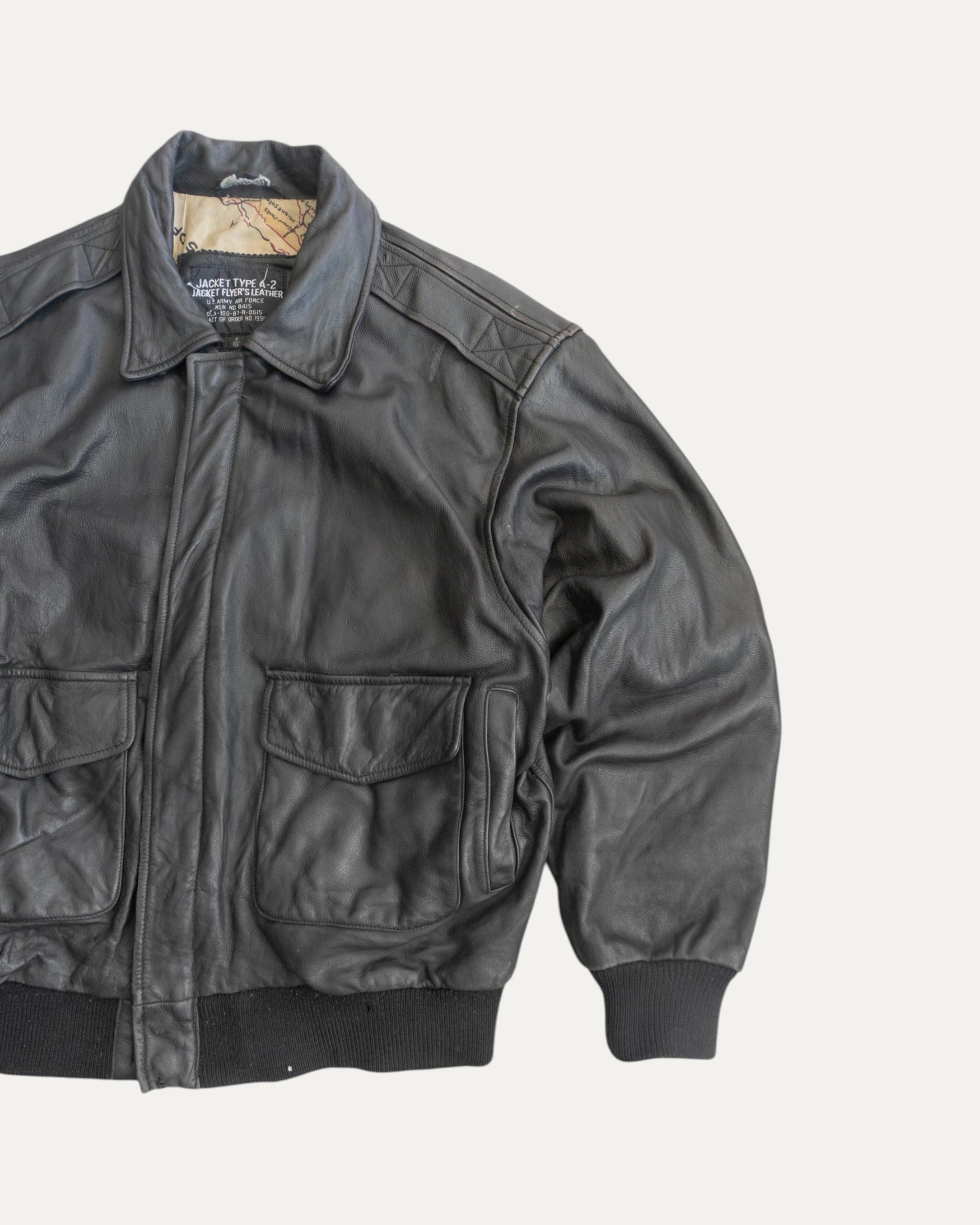 (M) VINTAGE FLYERS TYPE A-2 LEATHER BOMBER JACKET