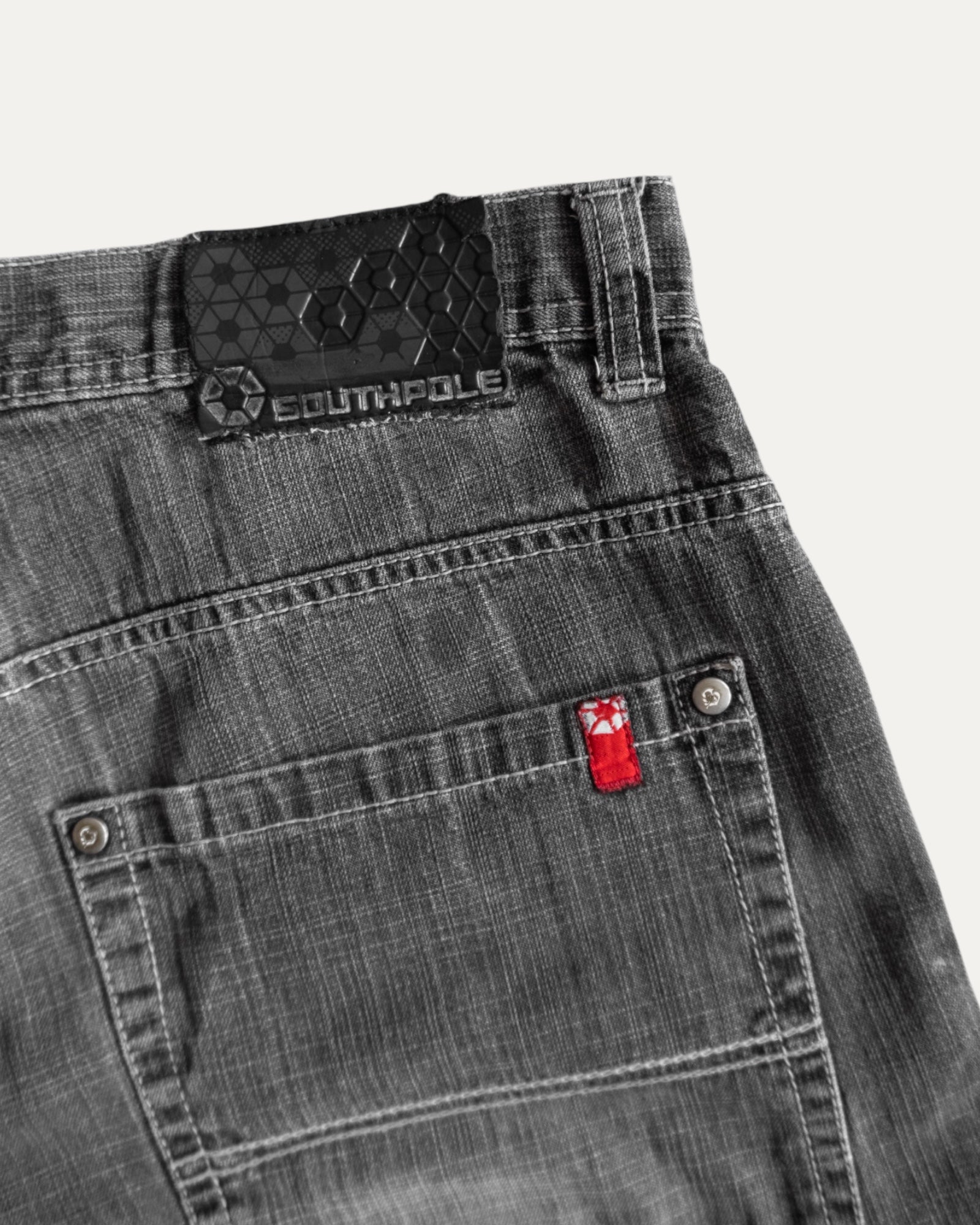 VINTAGE SOUTHPOLE FADED SHORT - 34