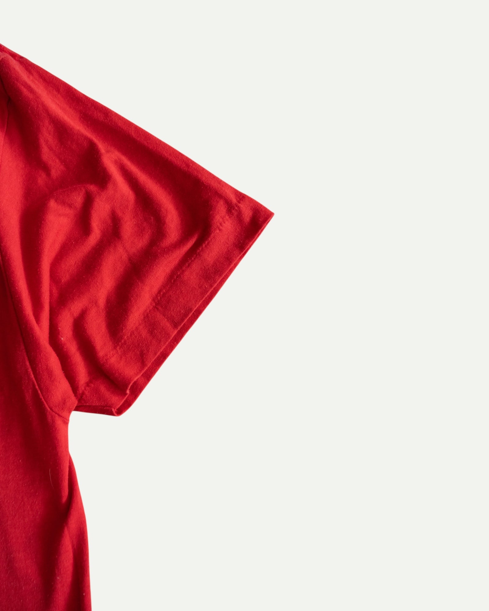 (L/XL) 90’S VINTAGE CINCINNATI REDS TEE