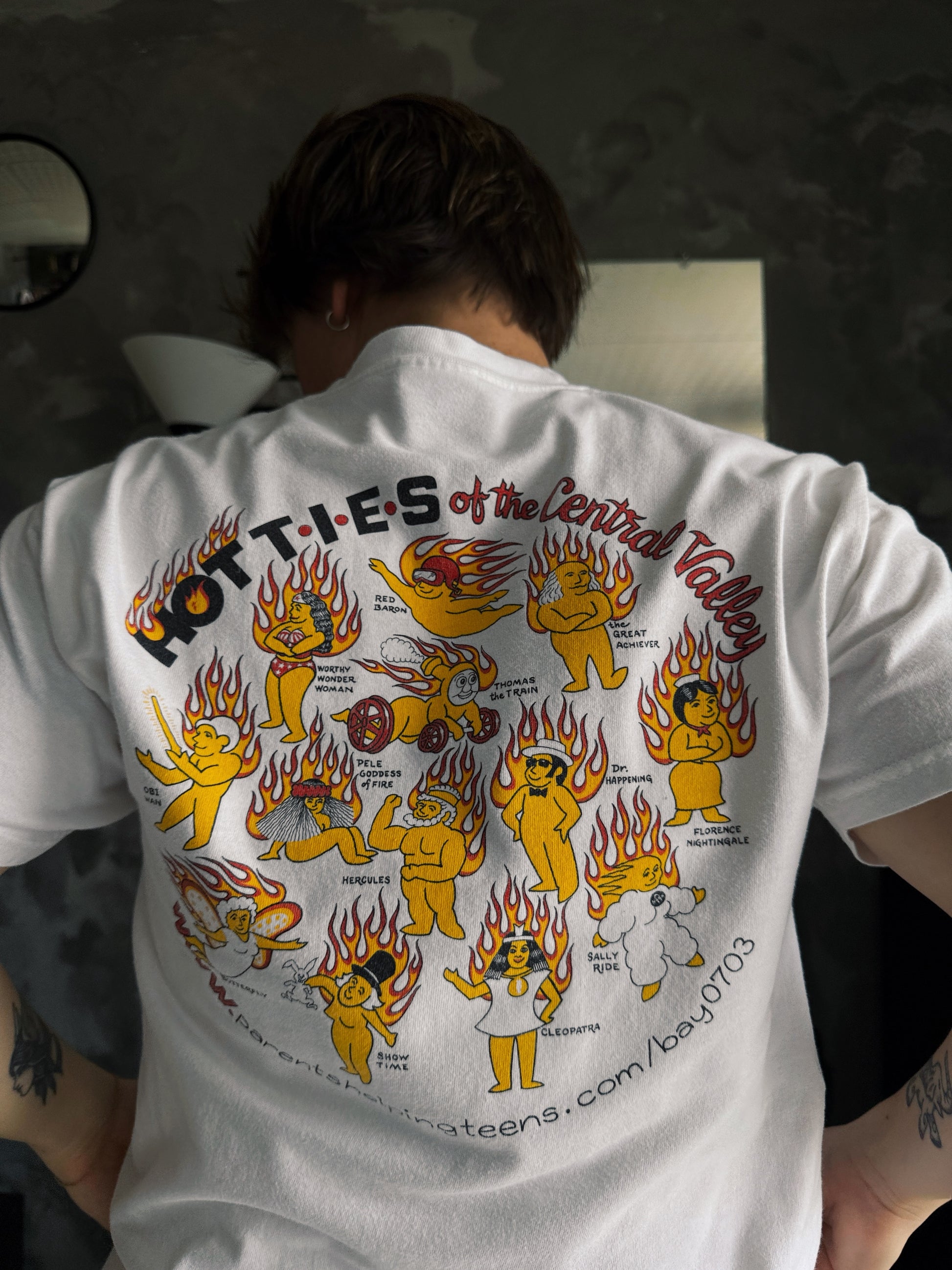 (M) VINTAGE HOTTIES TEE