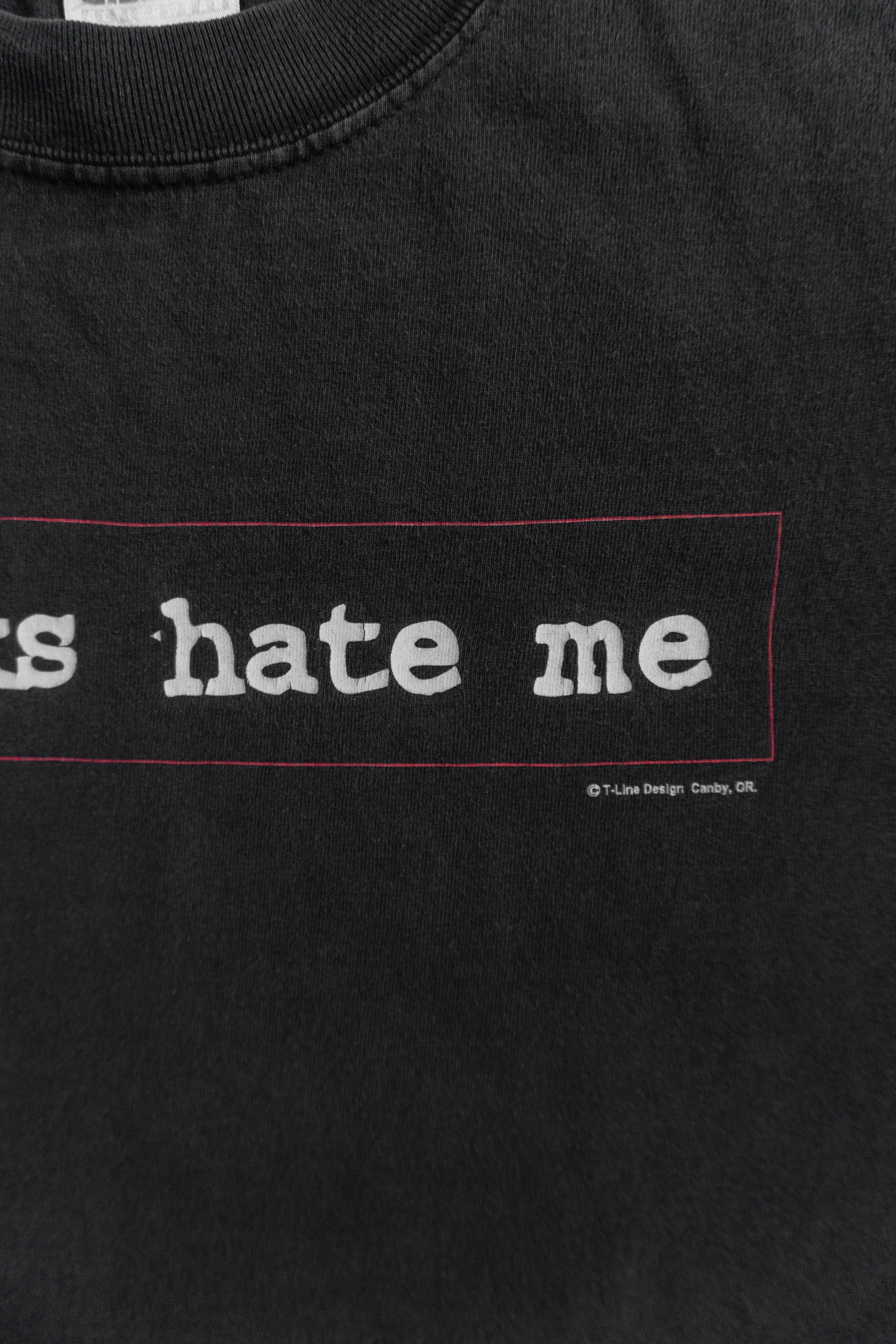 (M) VINTAGE “CHICKS HATE ME” FASHION VICTIM TEE