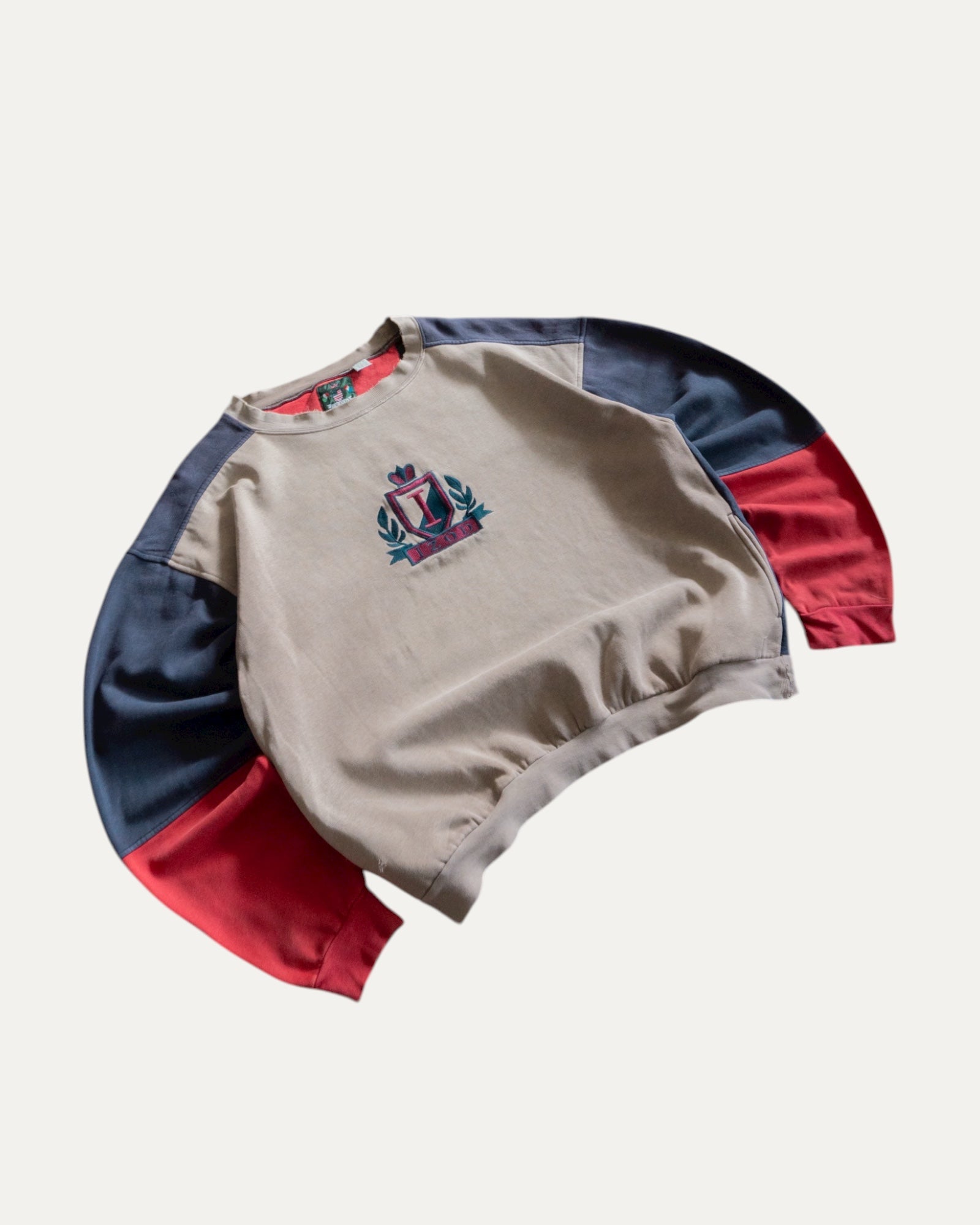 (BOXY XL) 90’S VINTAGE IZOD CREWNECK