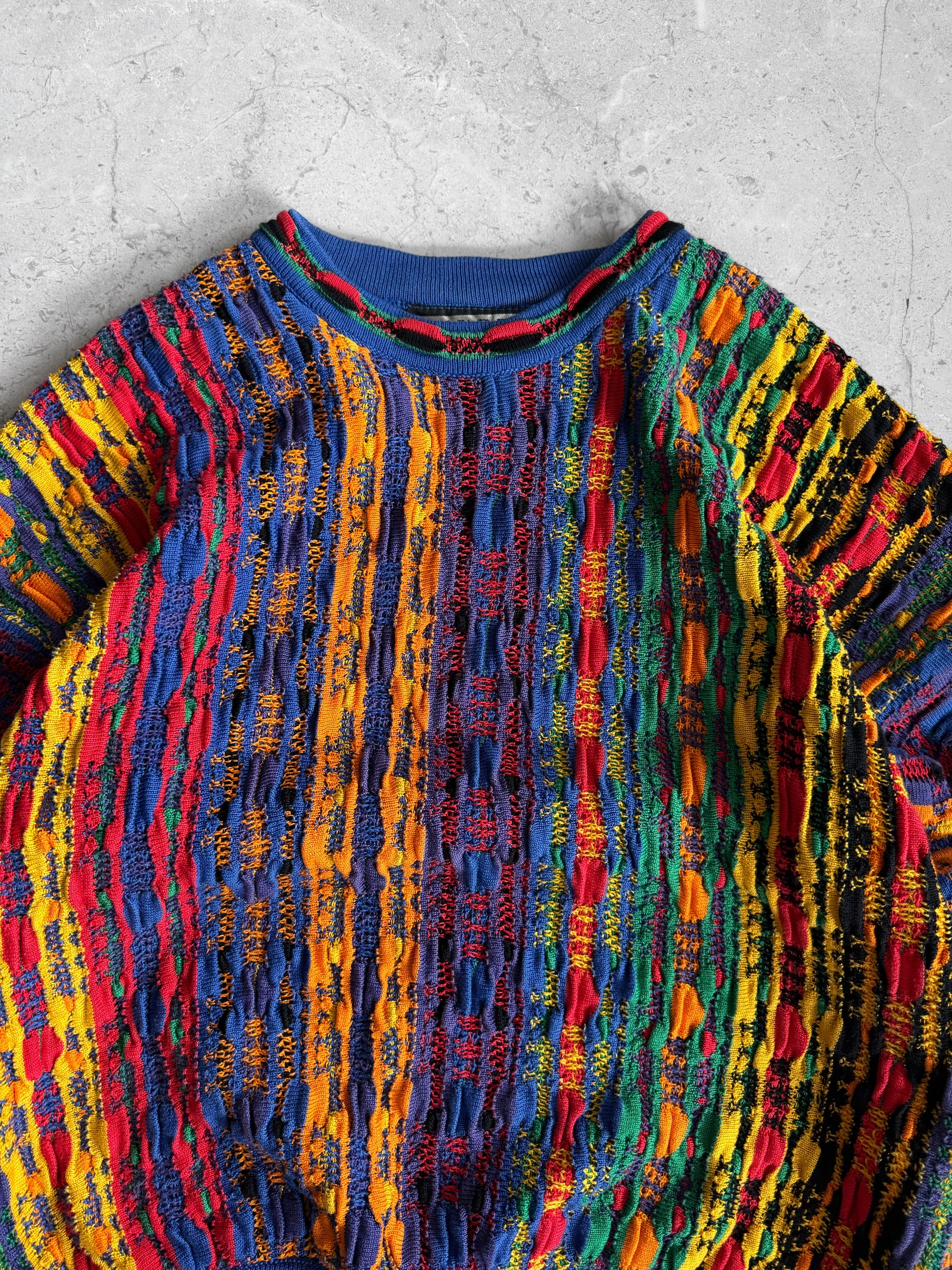 (L) VINTAGE TUNDRA TYPE COOGI SWEATER