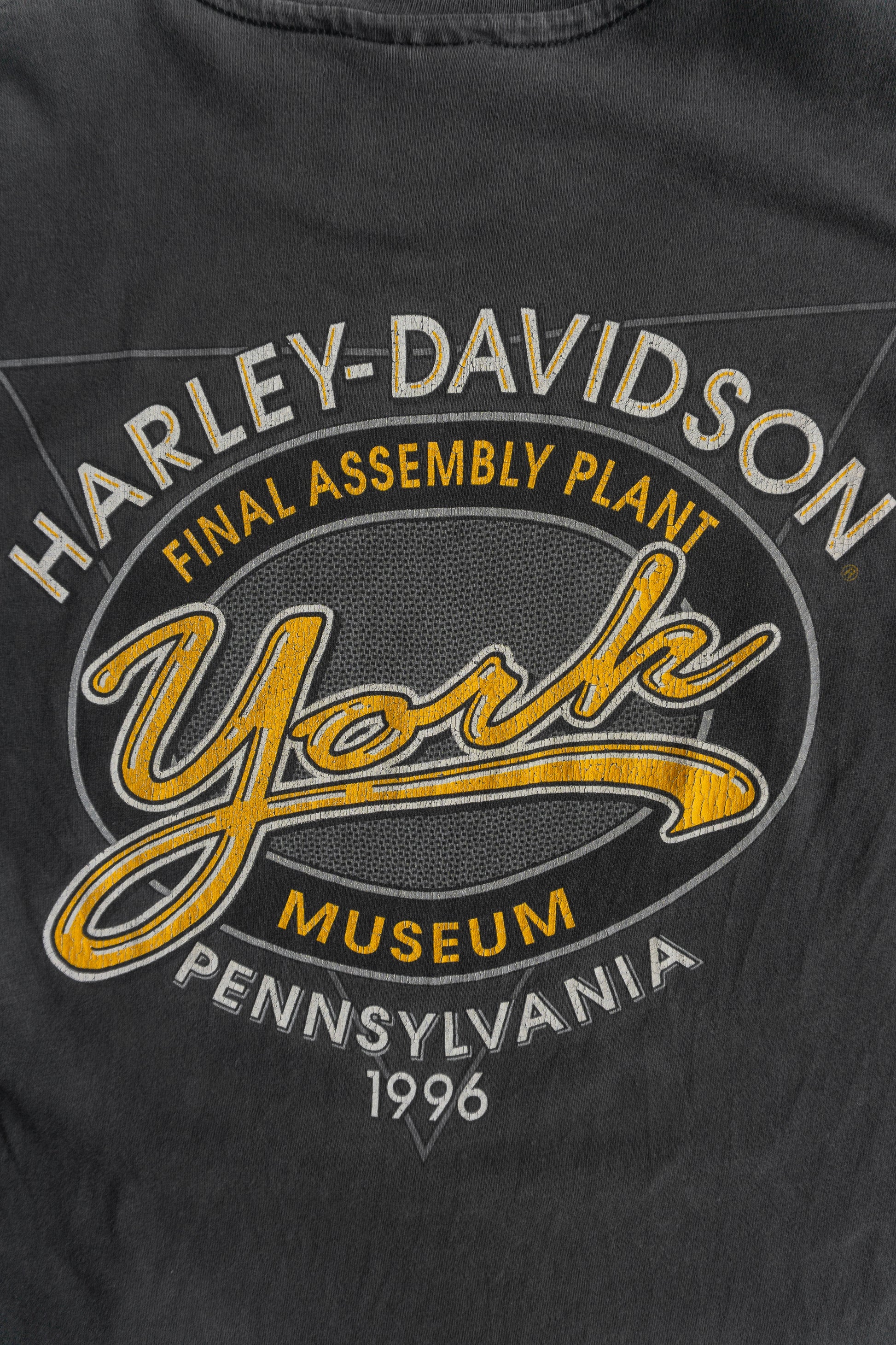 (S) 90’S VINTAGE HARLEY DAVIDSON MUSEUM FADED TEE