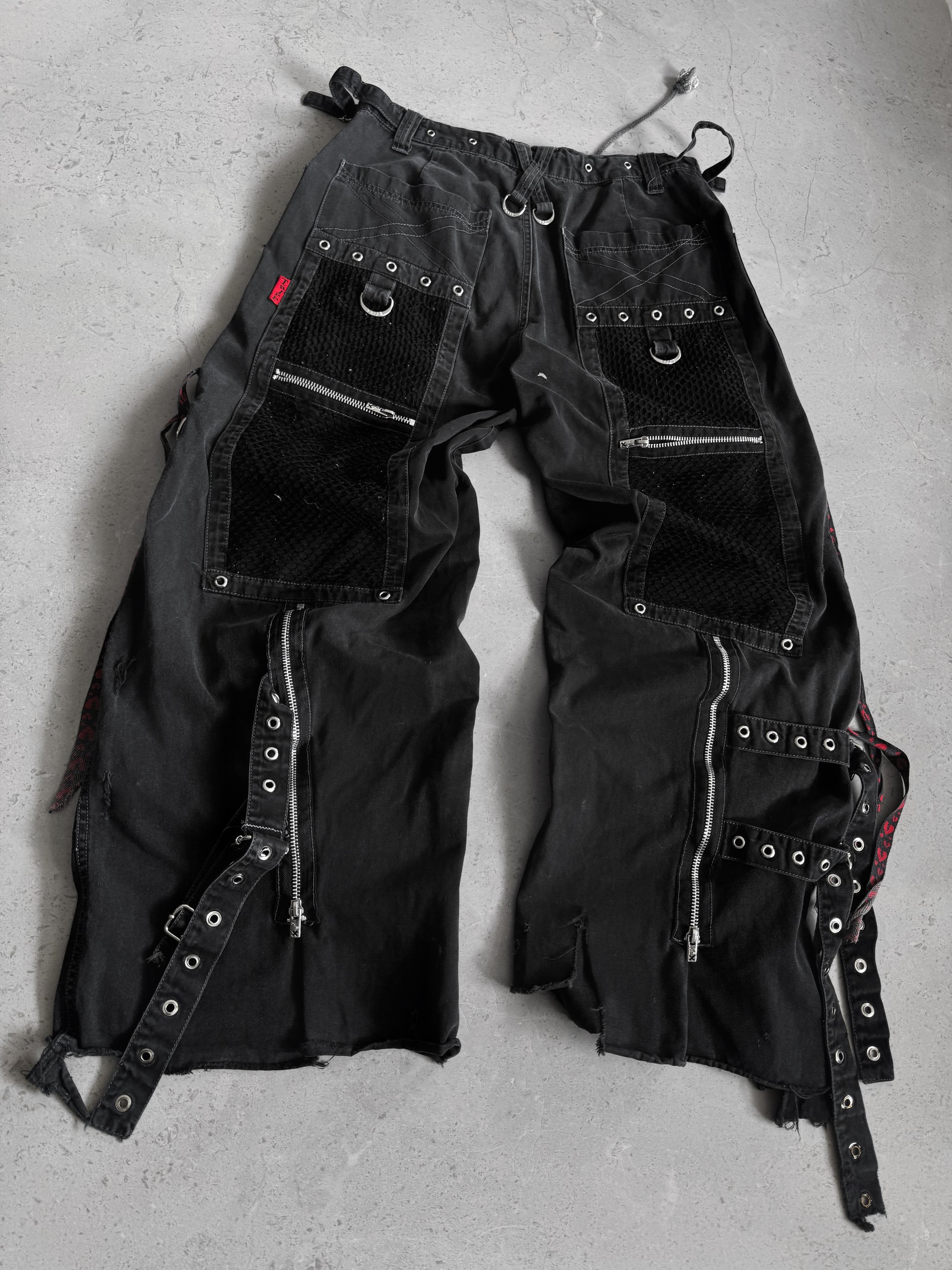 TRIPP Y2K GRUNGE NYC PANTS (32x32)