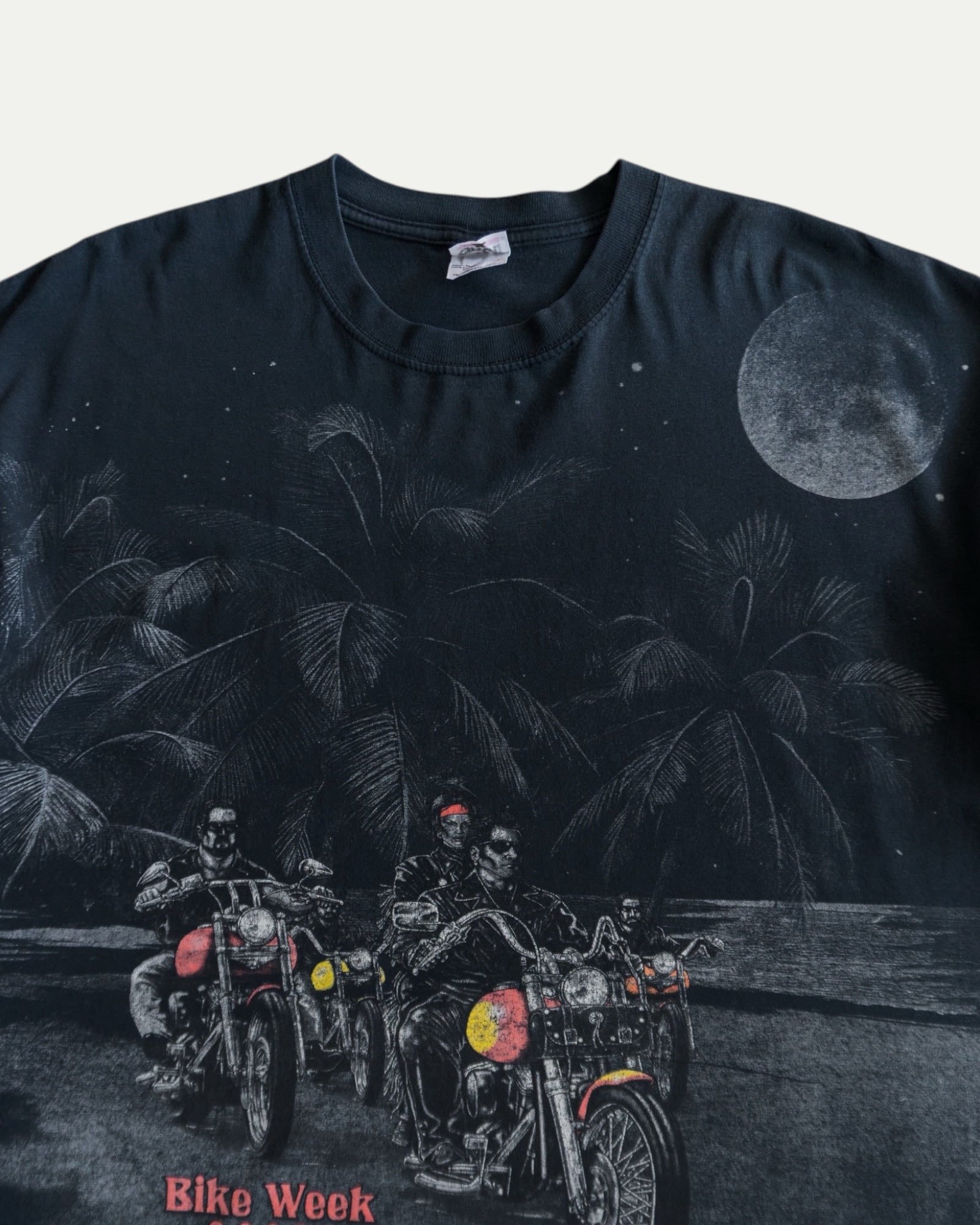 (FIT XL) 2003 VINTAGE HARLEY DAVIDSON BIKE WEEK AOP TEE