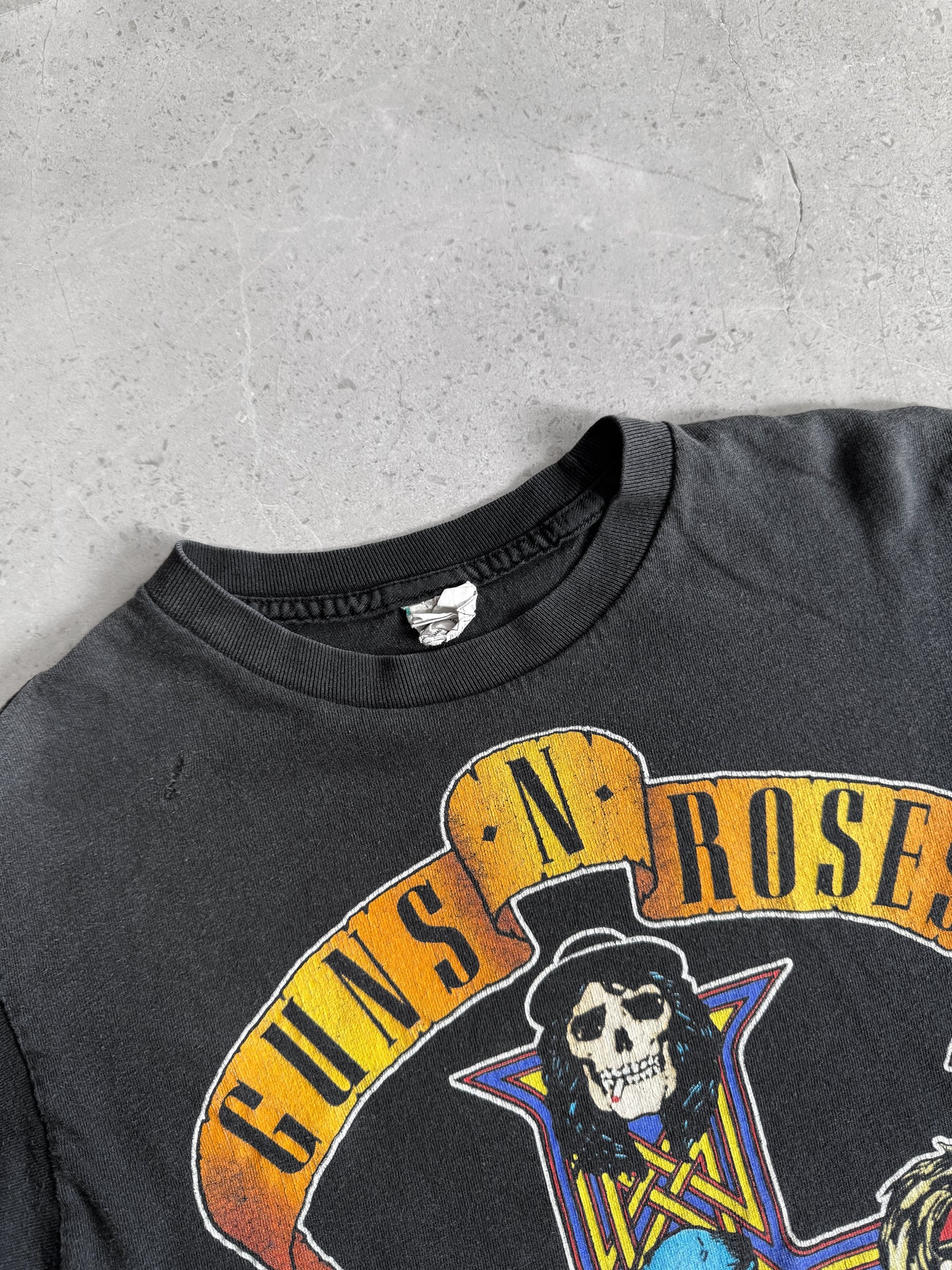 (S) VINTAGE GUNS AND ROSES BAND ROCK TEE