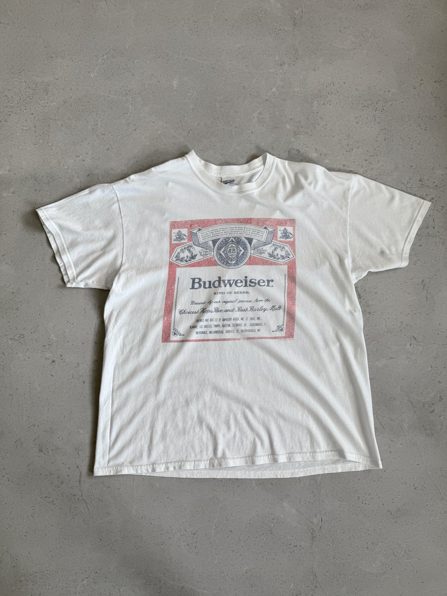 (L) 2000’S VINTAGE BUDWEISER JUNK FOOD TEE COLLECTION