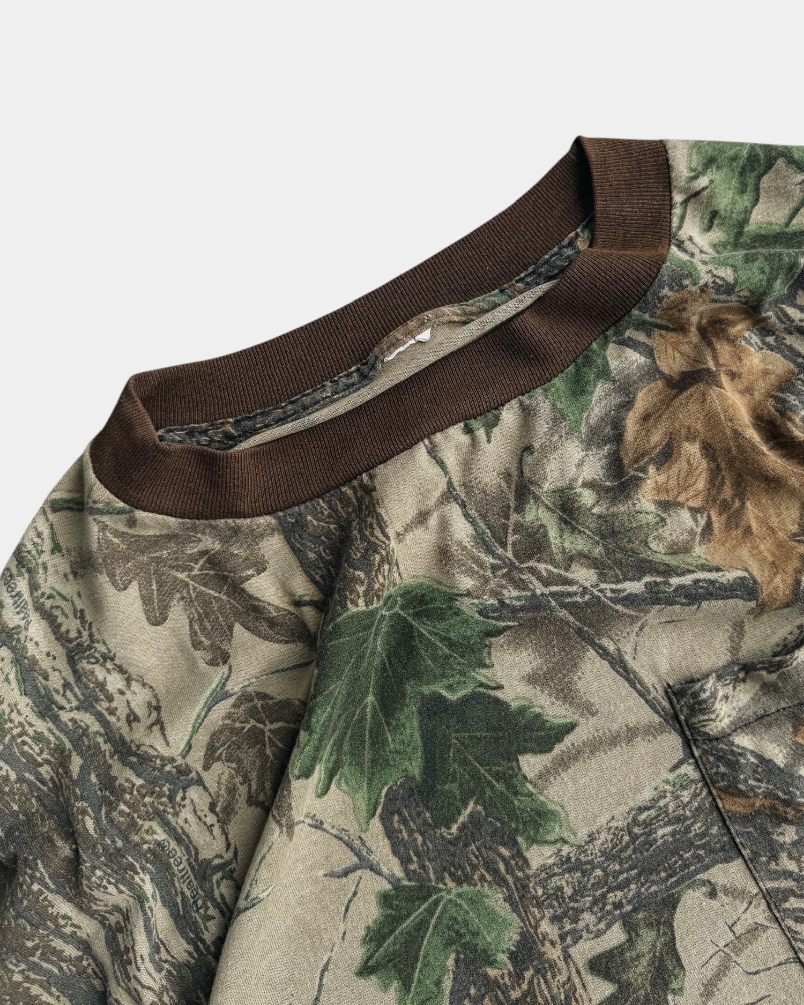 (L) VINTAGE REALTREE CAMO RINGER LONG SLEEVE
