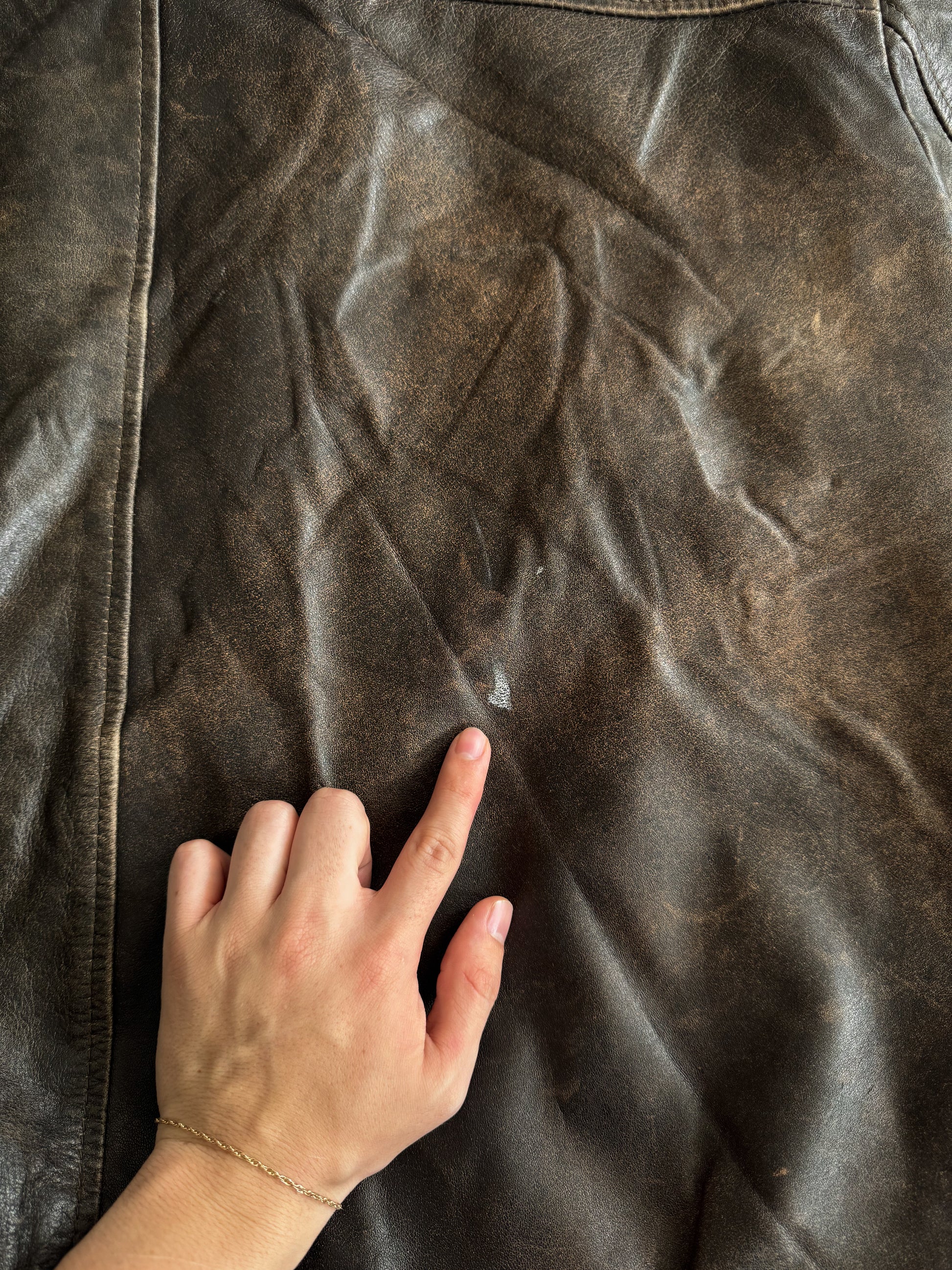 (L) VINTAGE MAY&ROSE FADED LEATHER JACKET