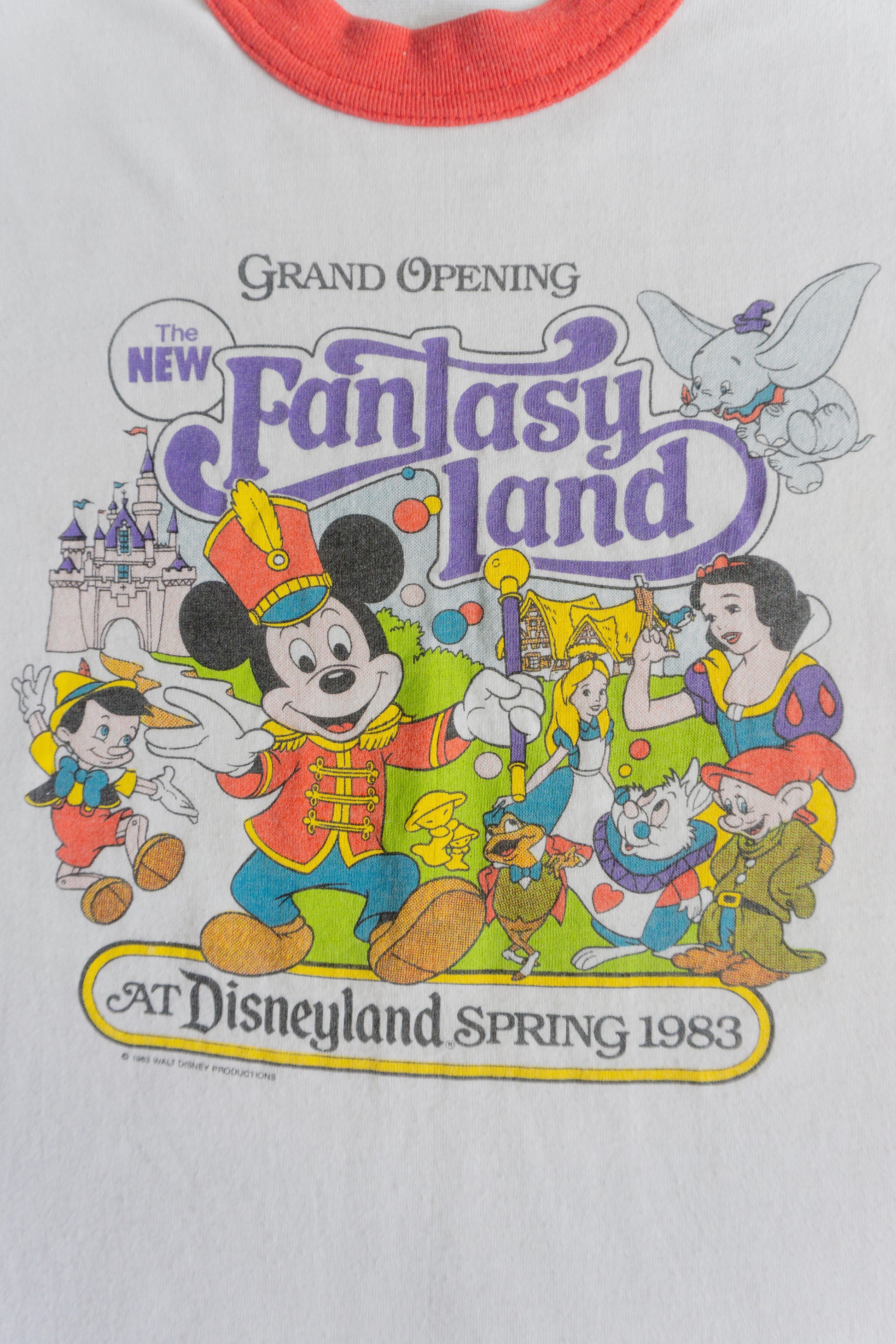 (S) 80’S VINTAGE DISNEYLAND FANTASYLAND GRAND OPENING RINGER TEE