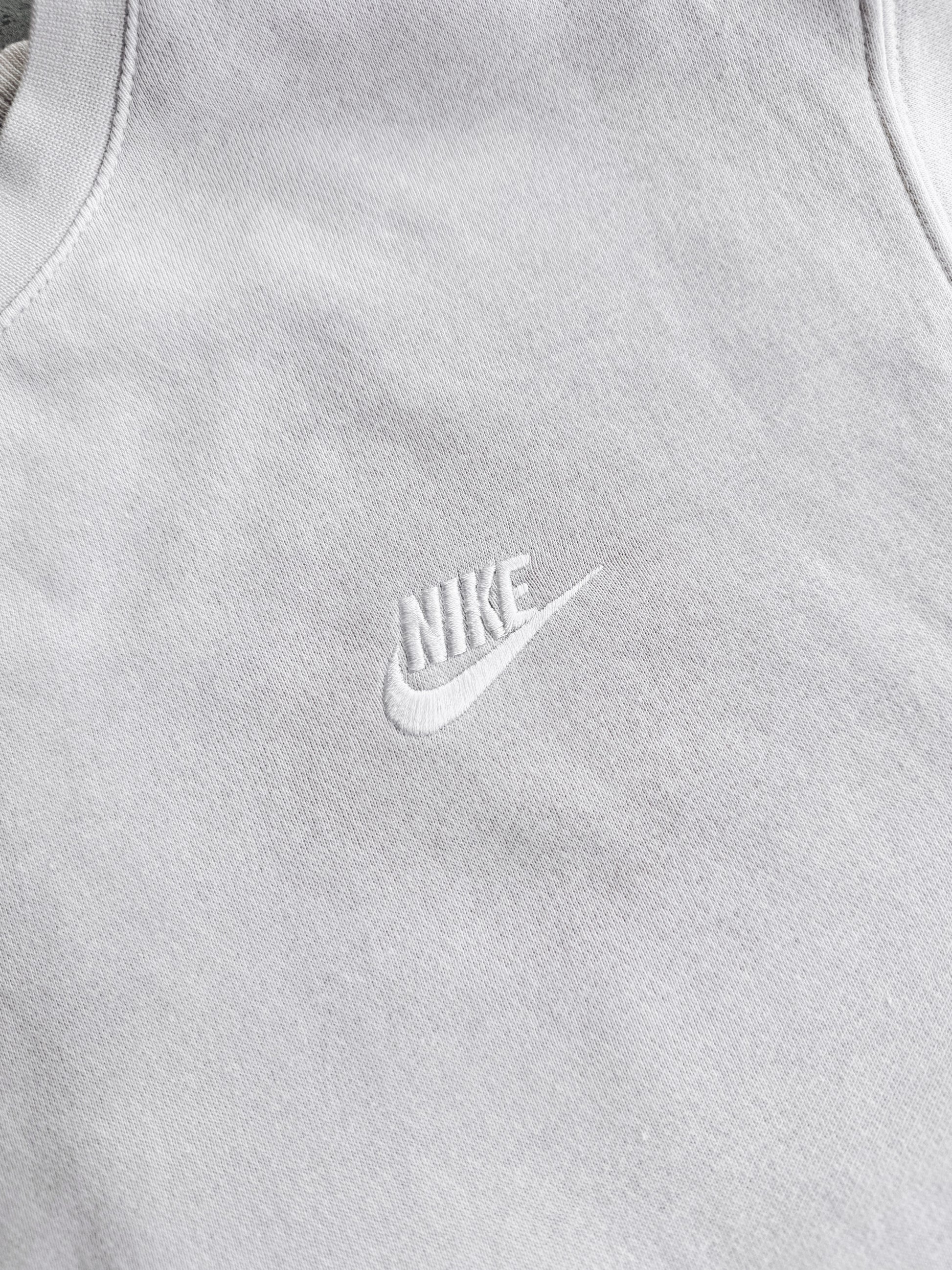 (M) NIKE CREWNECK