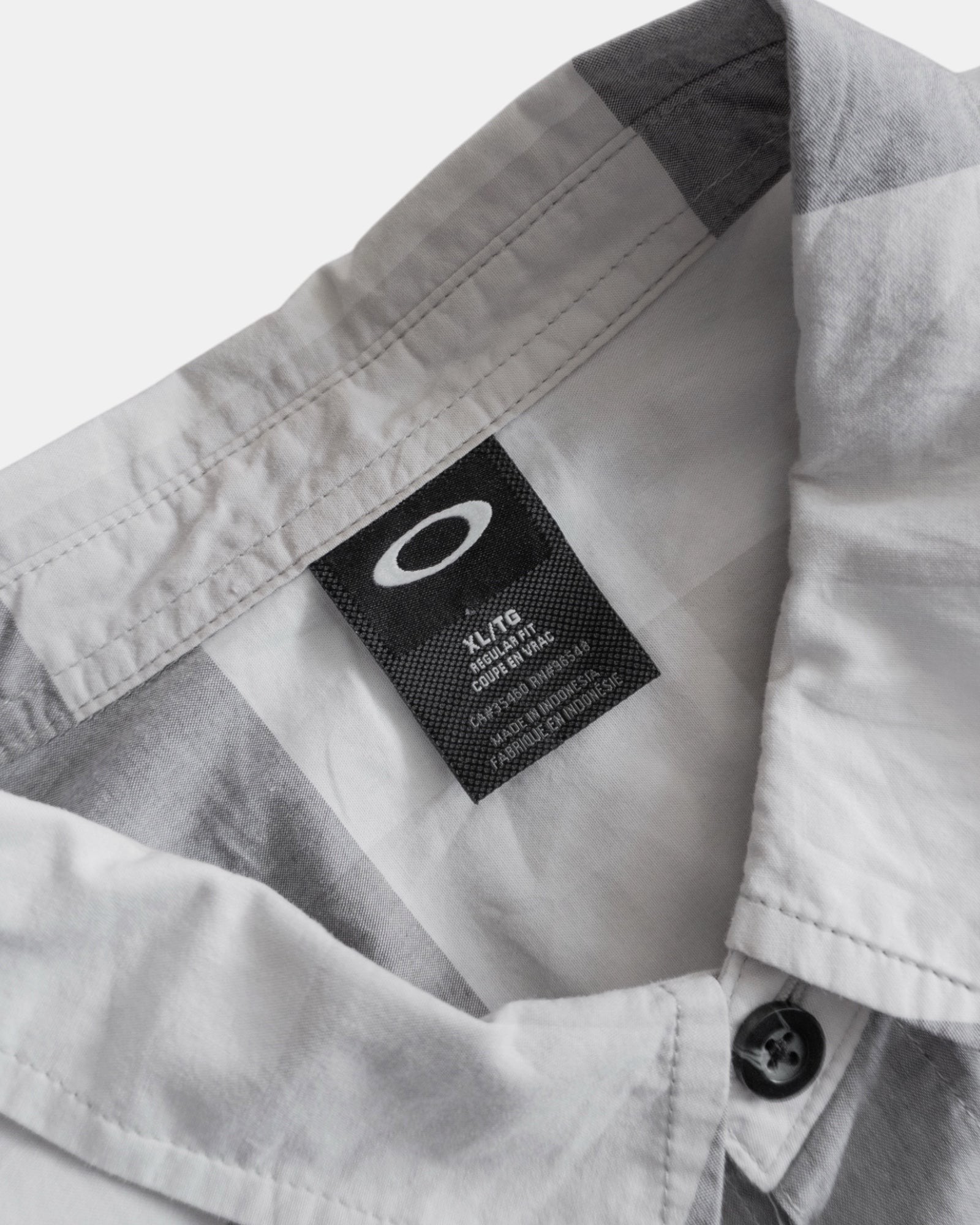 (L) OAKLEY SURF SHIRT