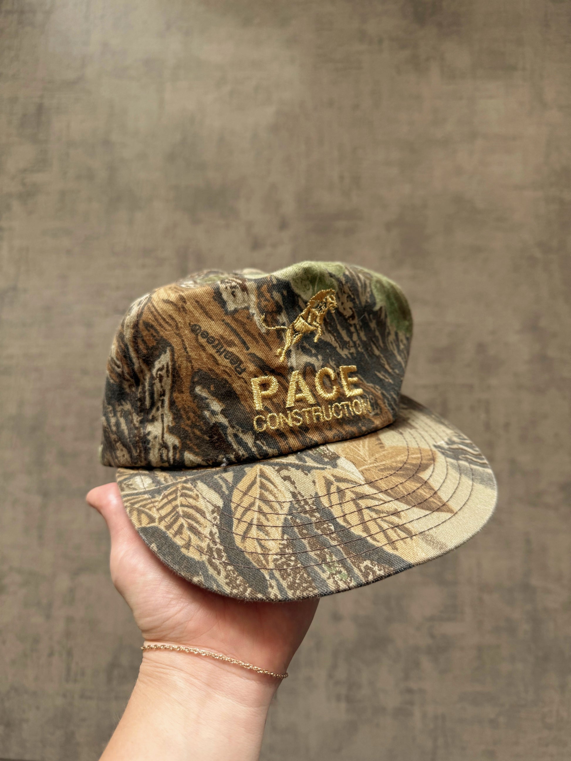 VINTAGE REALTREE CAMO HAT