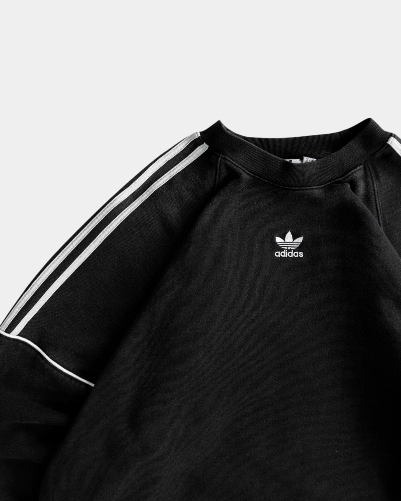 (BOXY L) ADIDAS CENTER BOXY CREWNECK