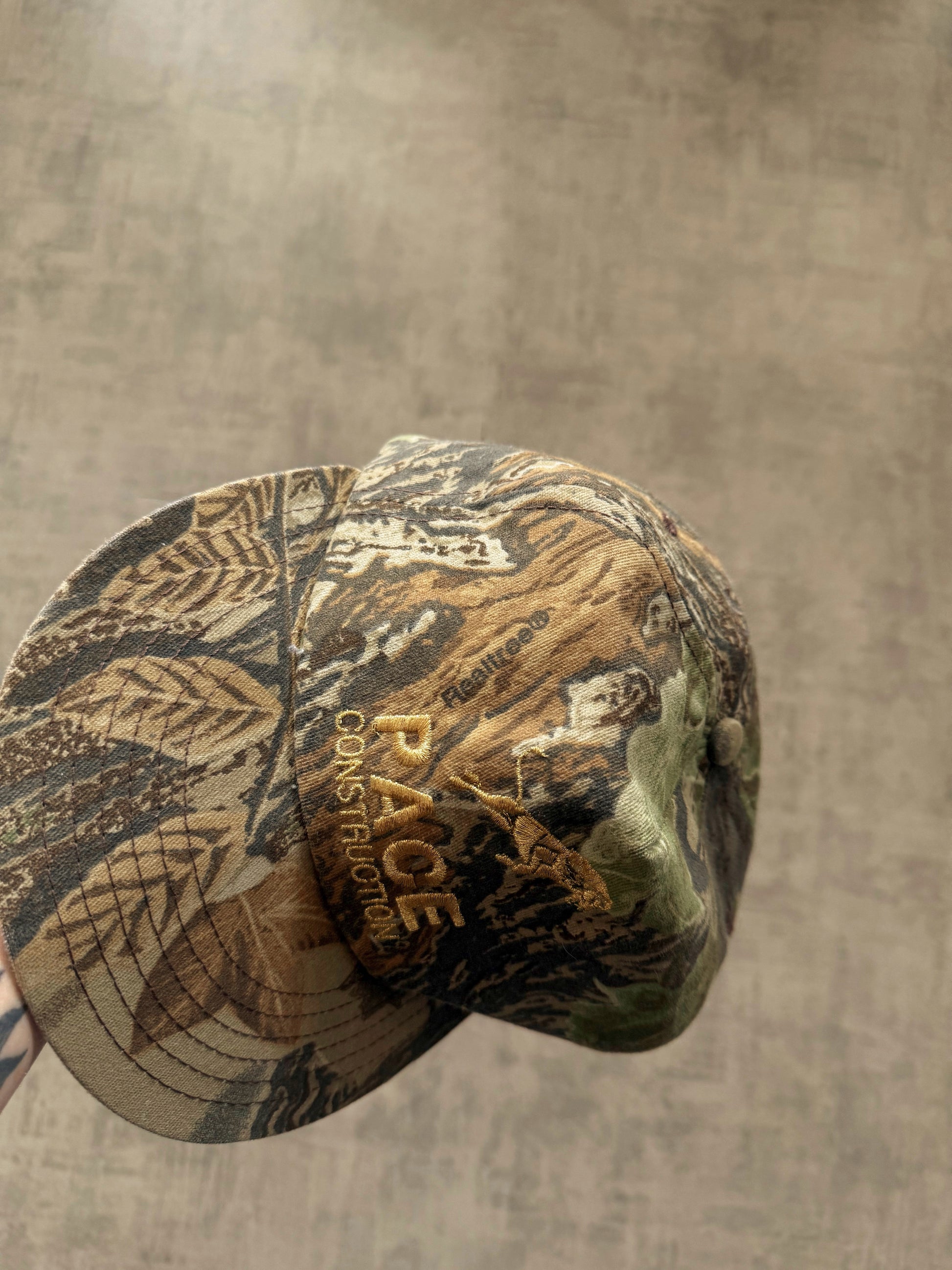 VINTAGE REALTREE CAMO HAT