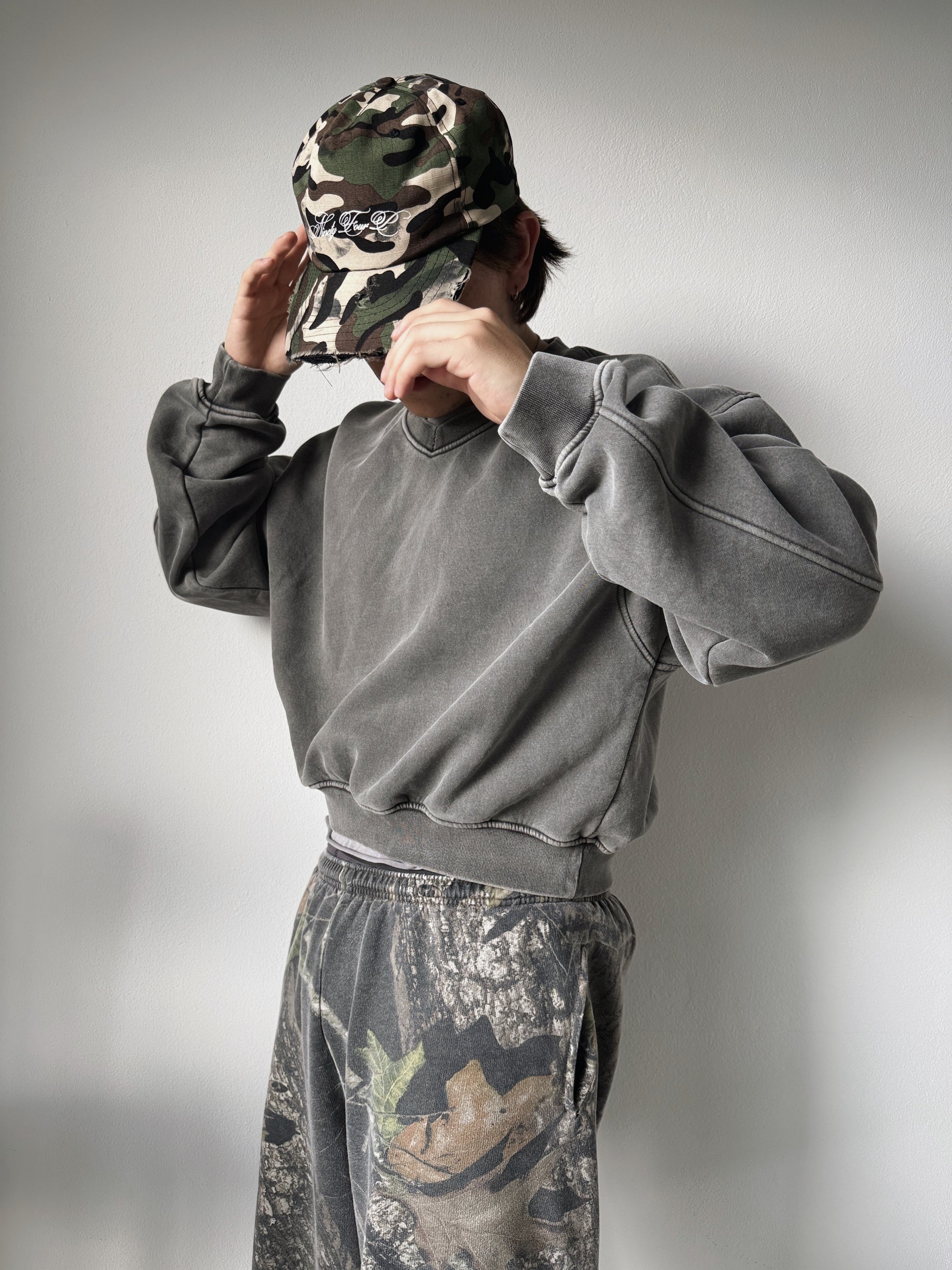 (BOXY L) VINTAGE SUN FADED BOXY CREWNECK